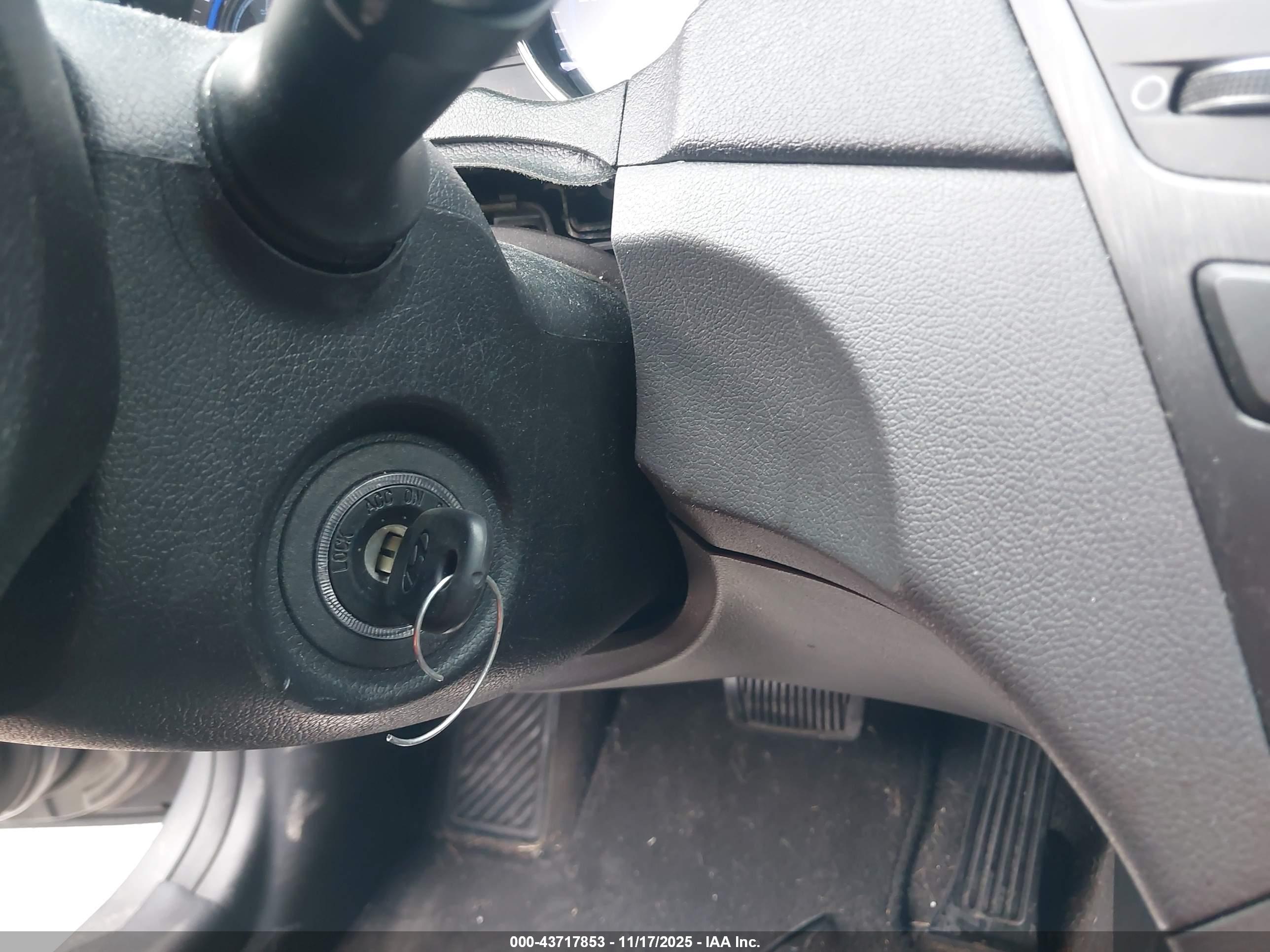HYUNDAI SONATA image 11