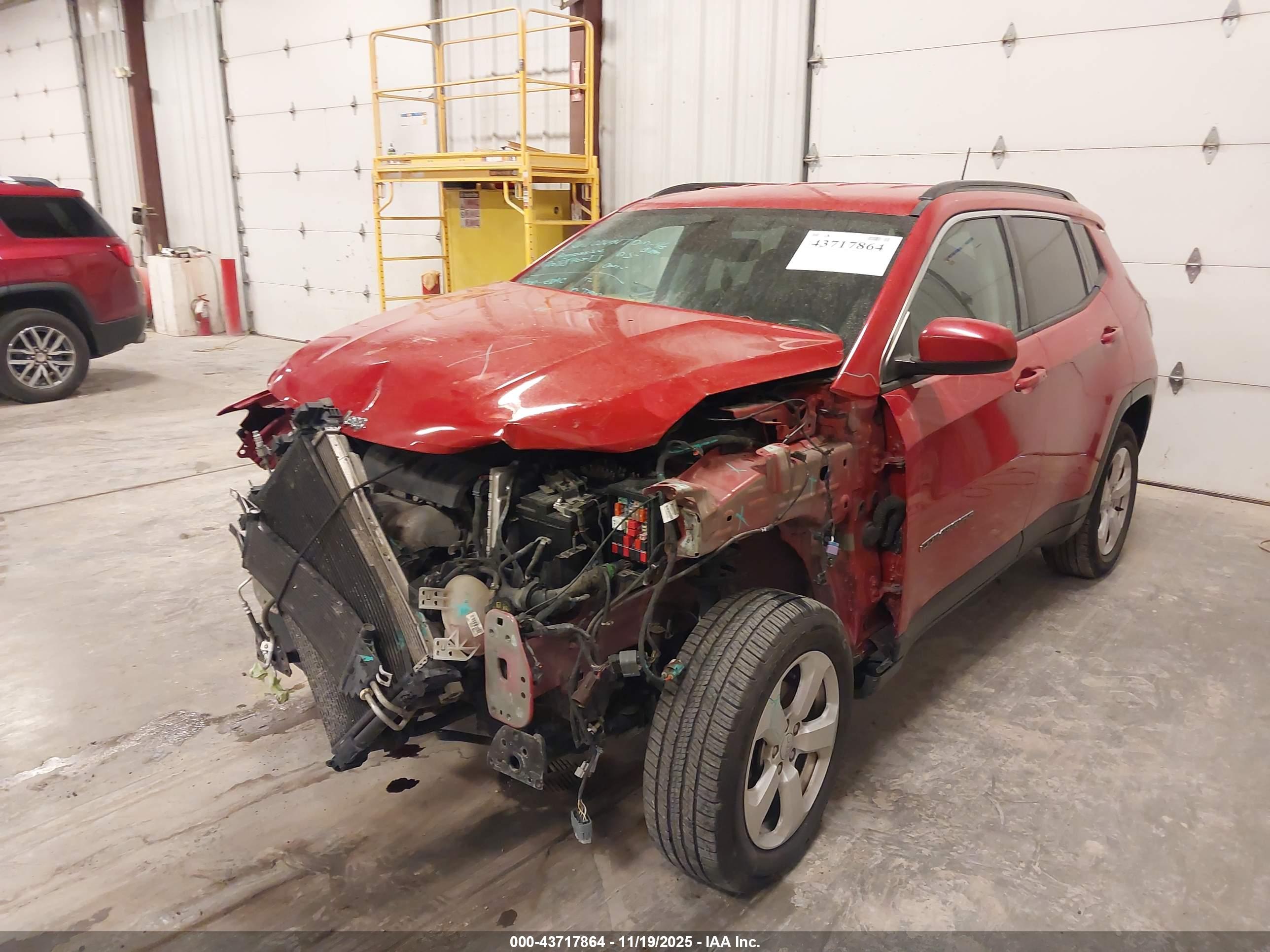 JEEP COMPASS image 2