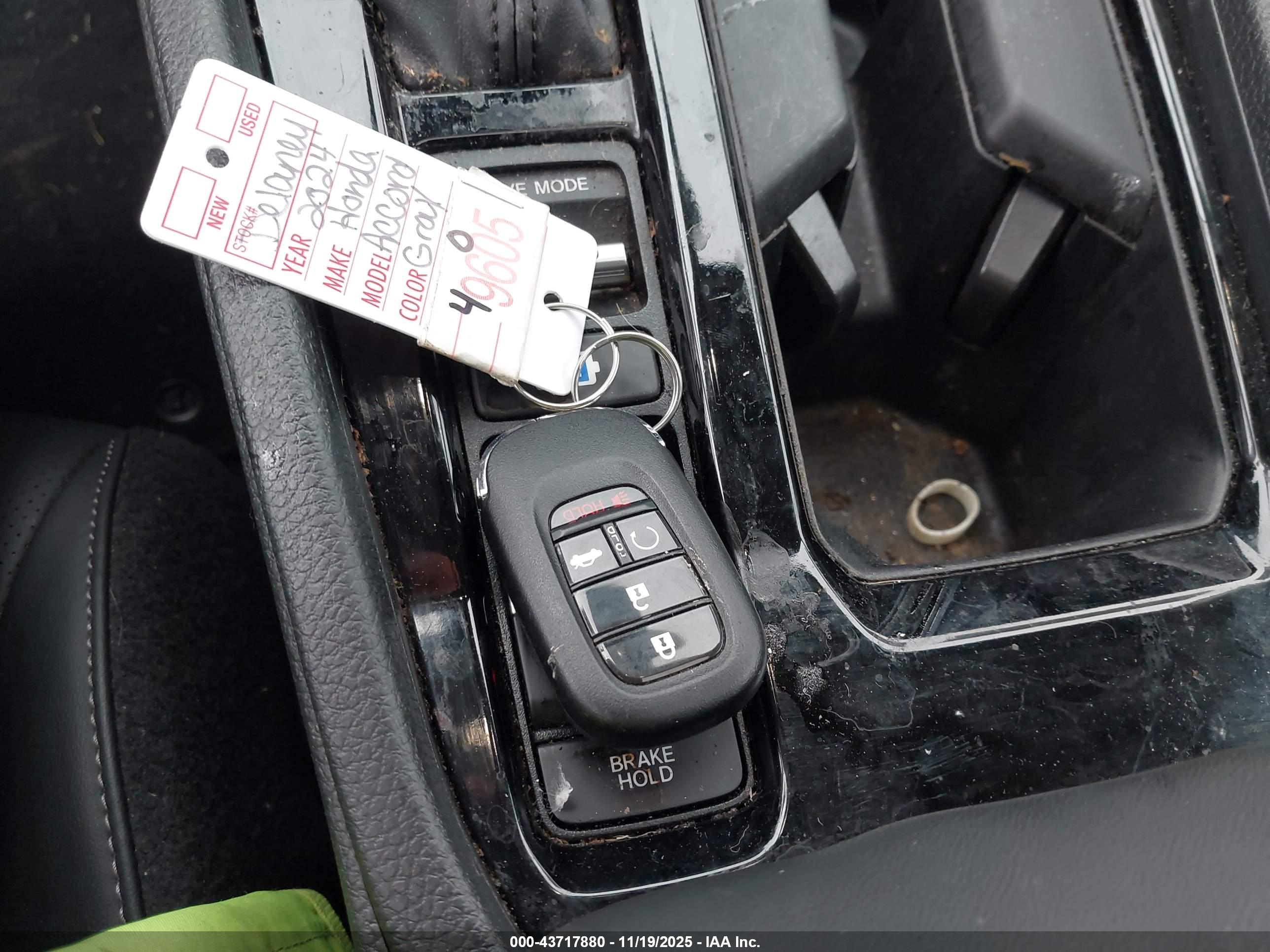 HONDA ACCORD image 11