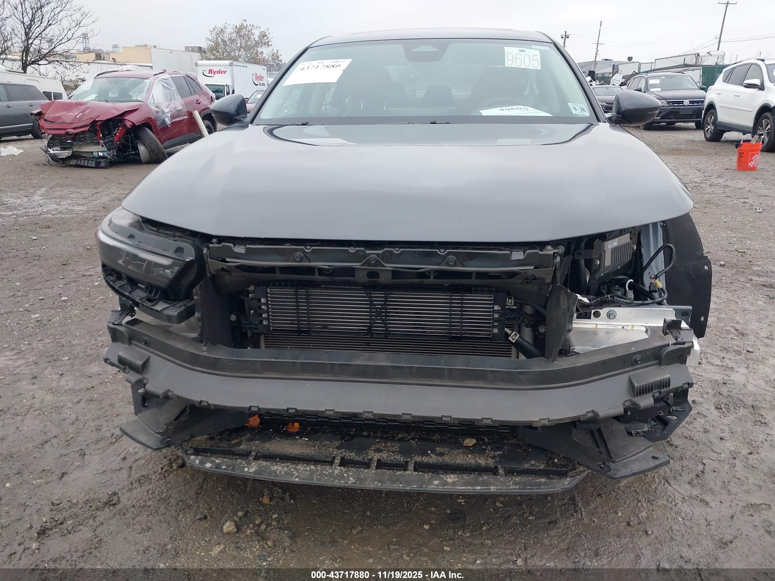 HONDA ACCORD image 6