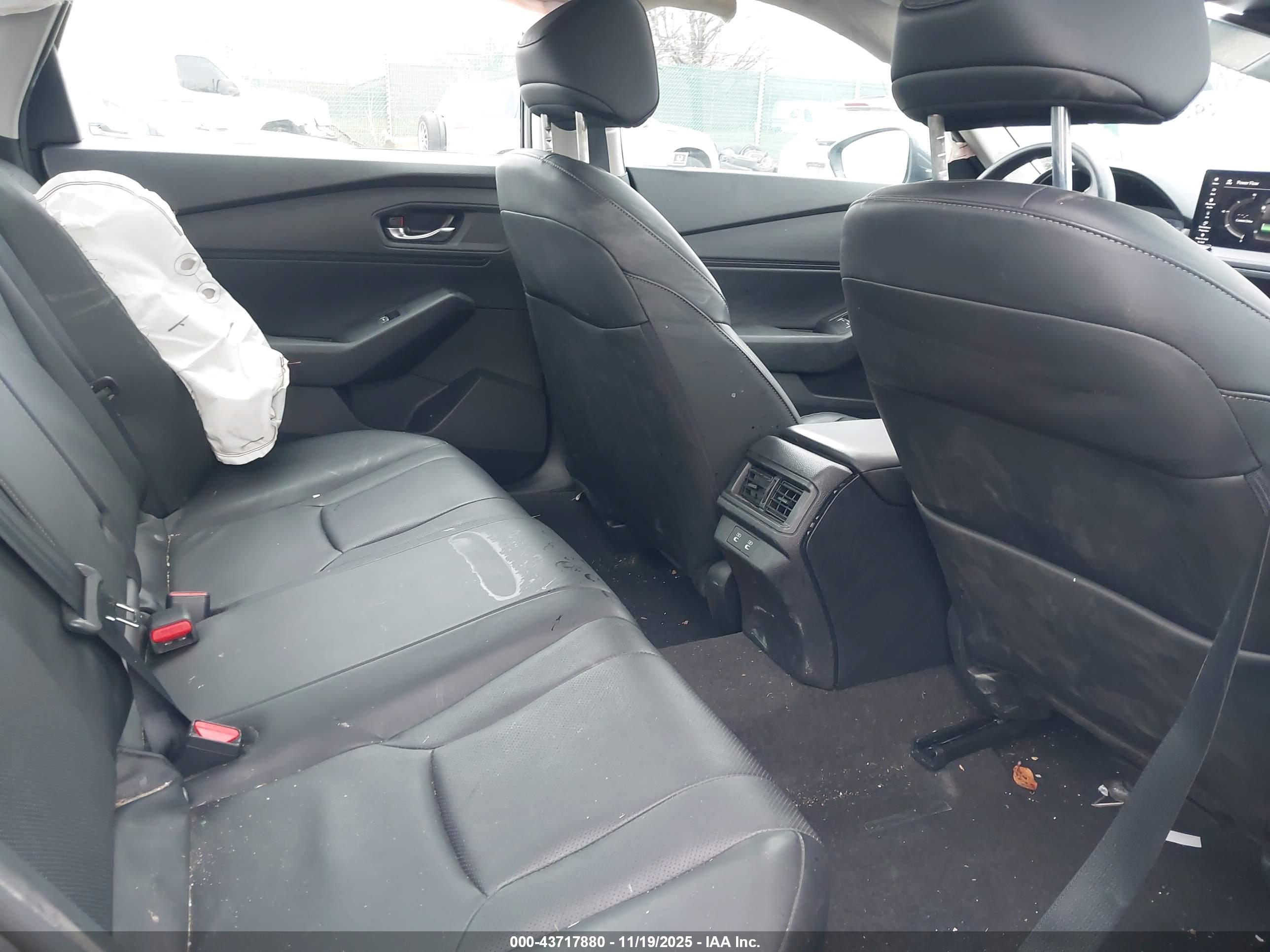 HONDA ACCORD image 8