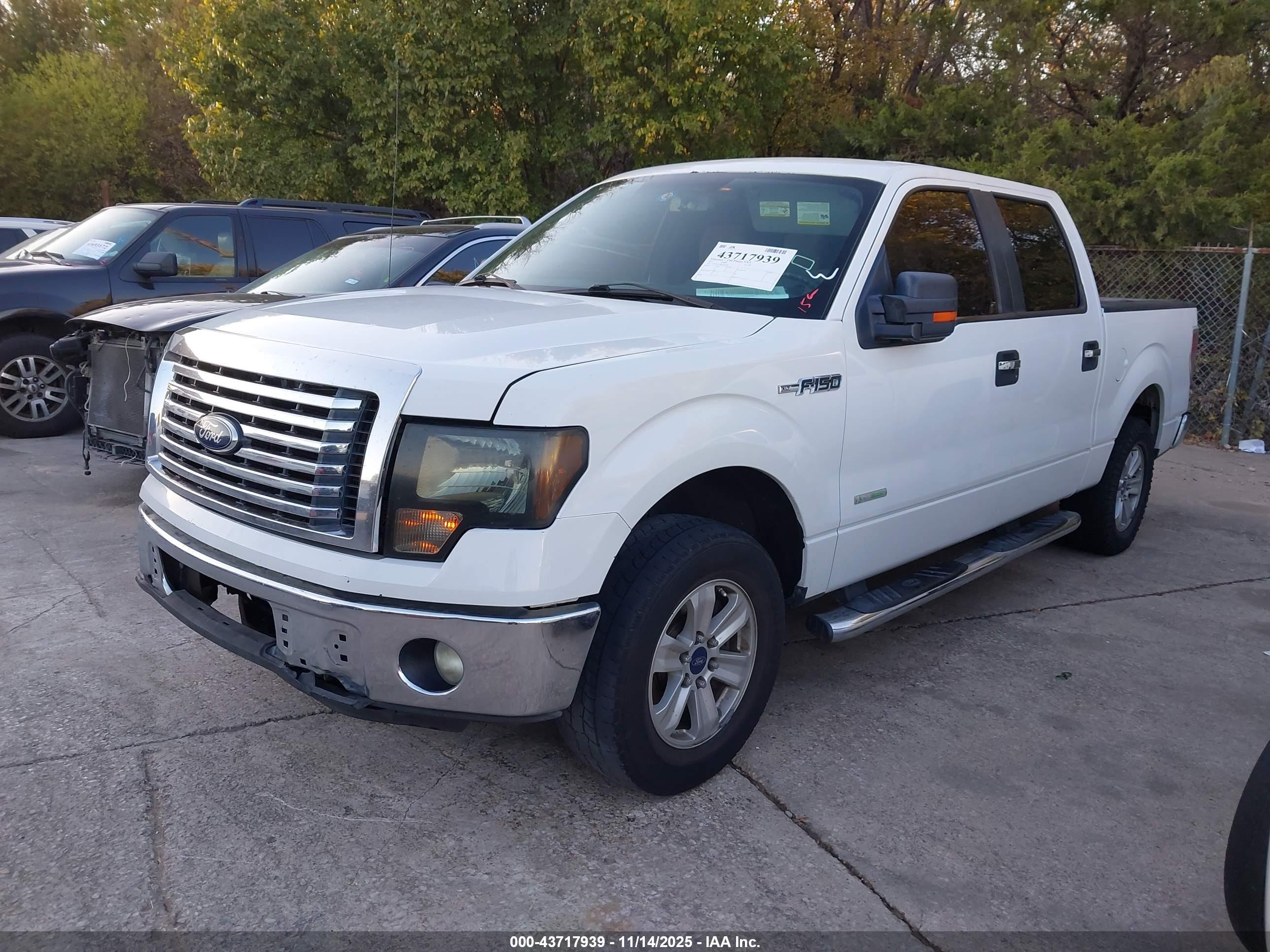 FORD F-150 image 2
