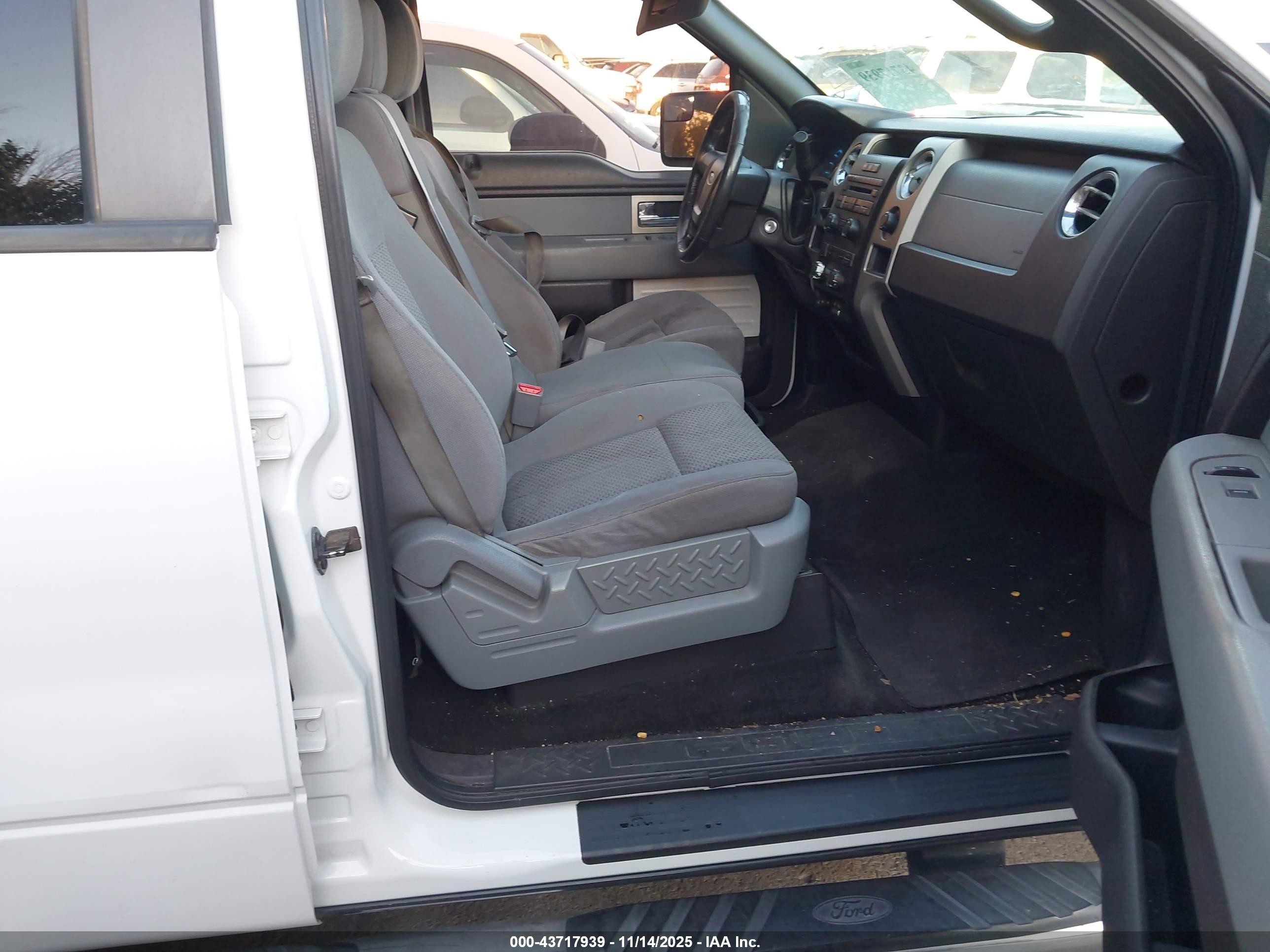 FORD F-150 image 5