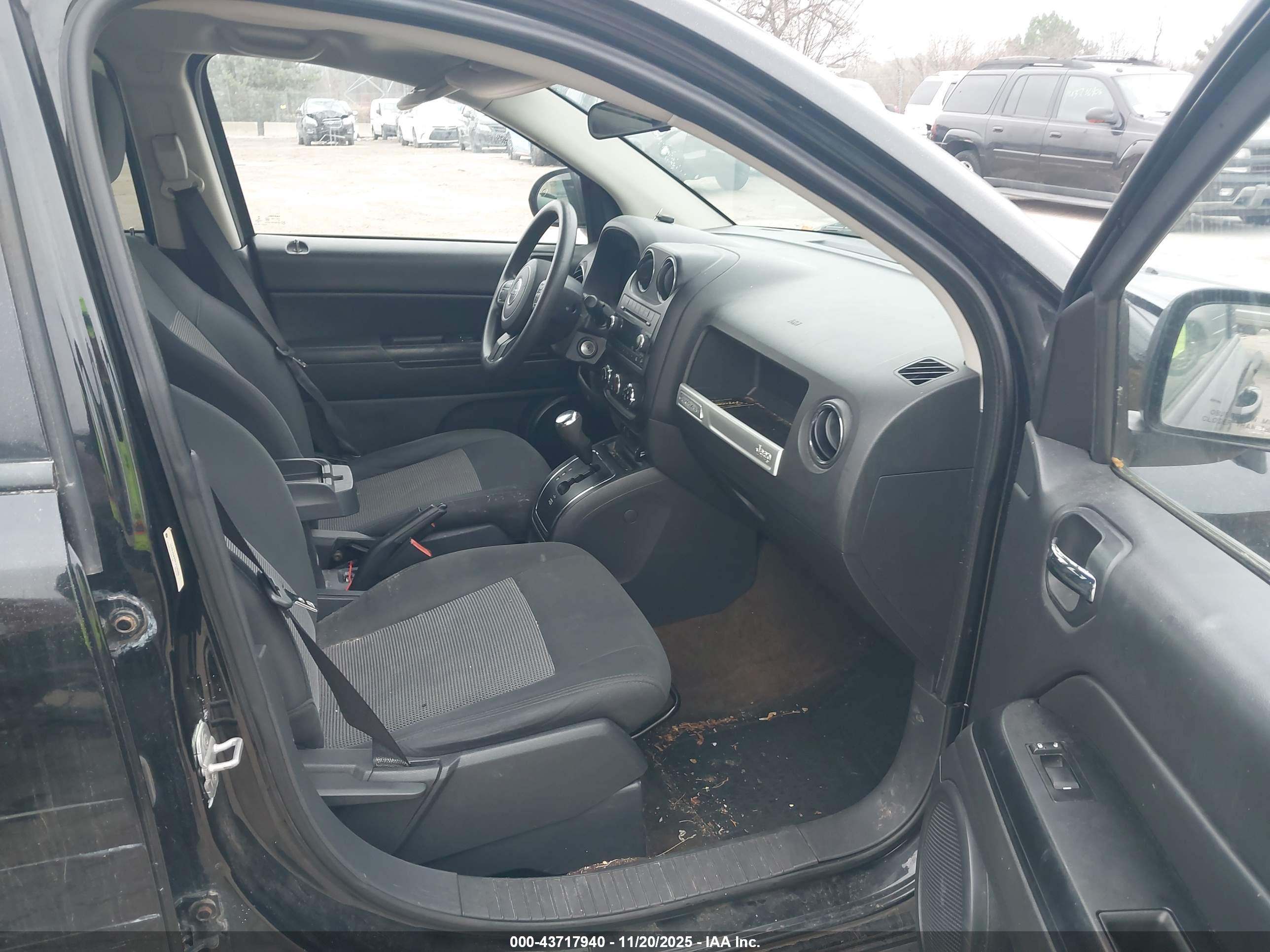 JEEP COMPASS image 5