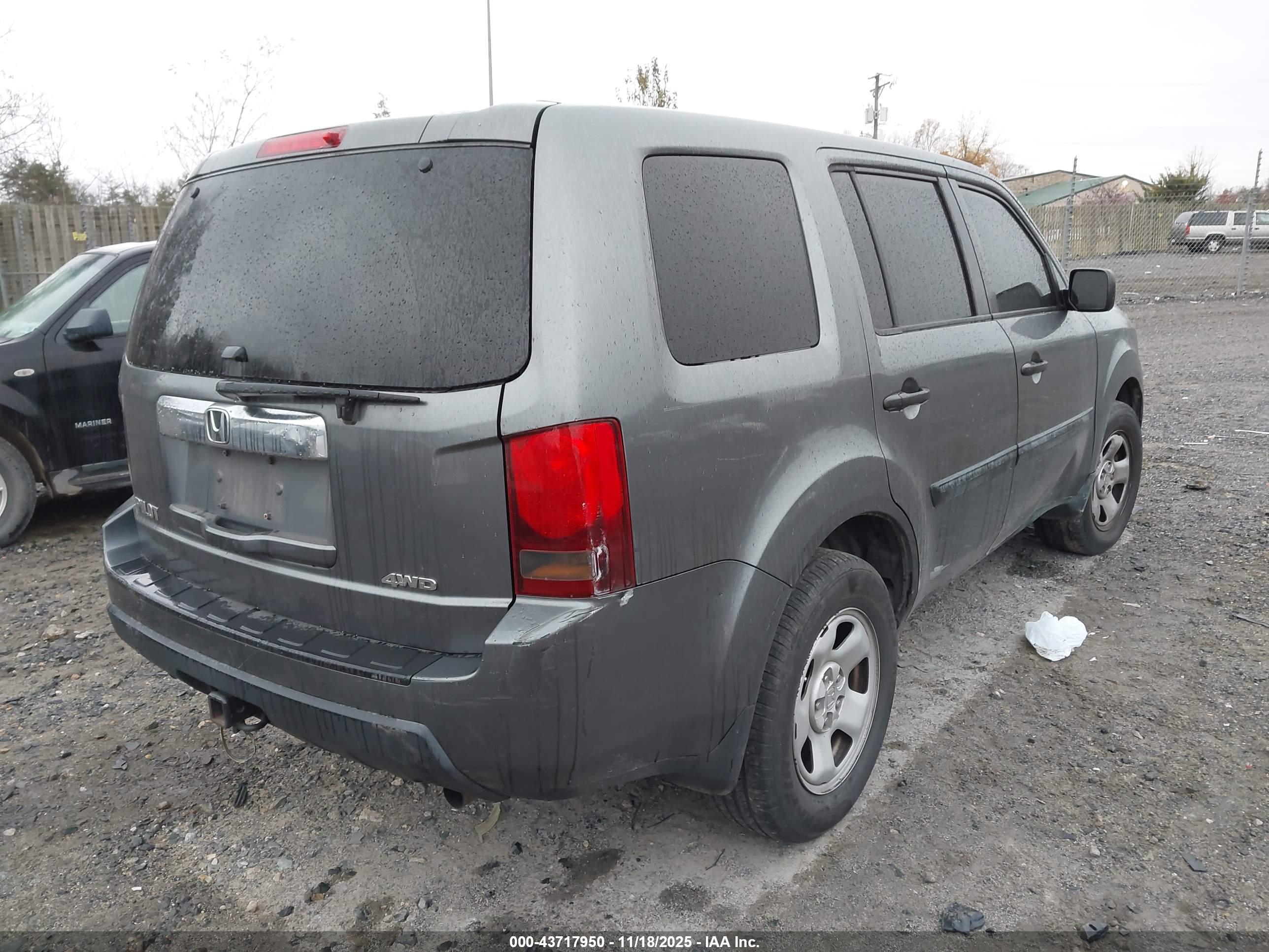 HONDA PILOT image 4
