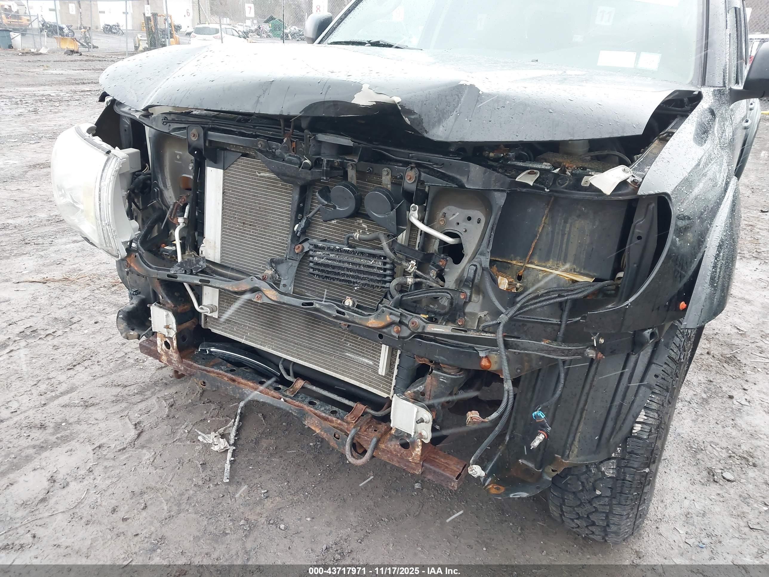 TOYOTA TACOMA image 6