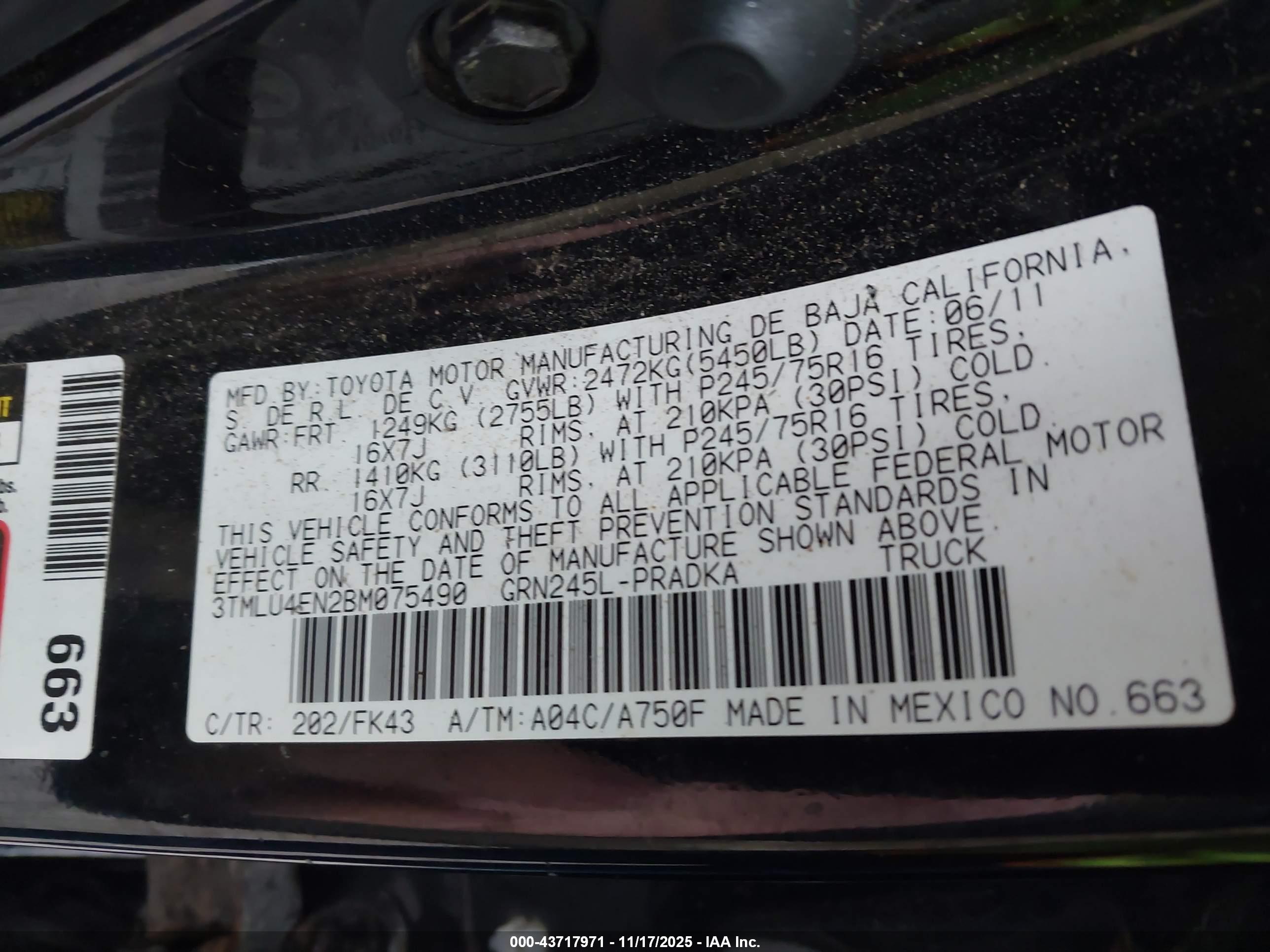TOYOTA TACOMA image 9