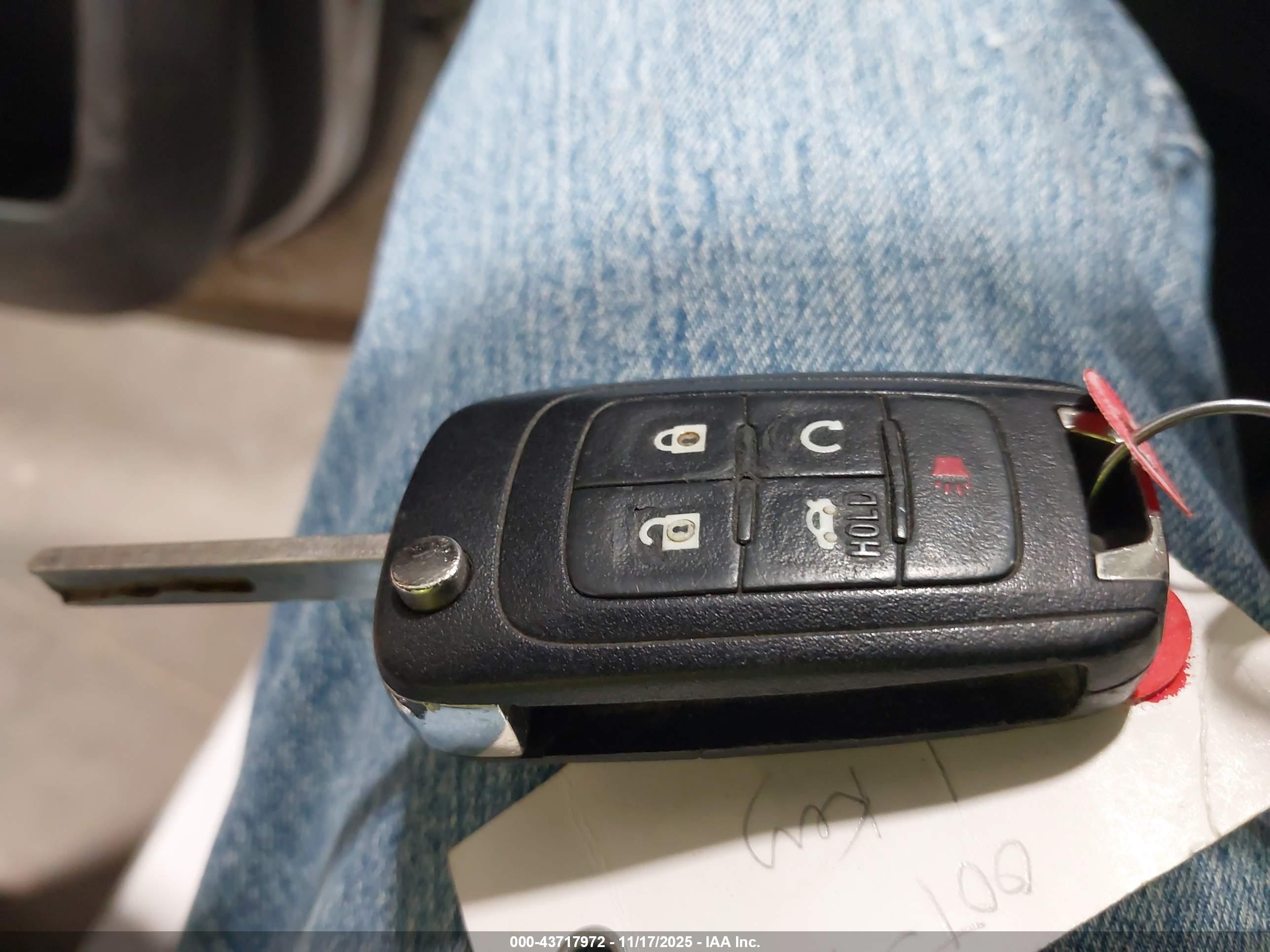GMC TERRAIN image 11