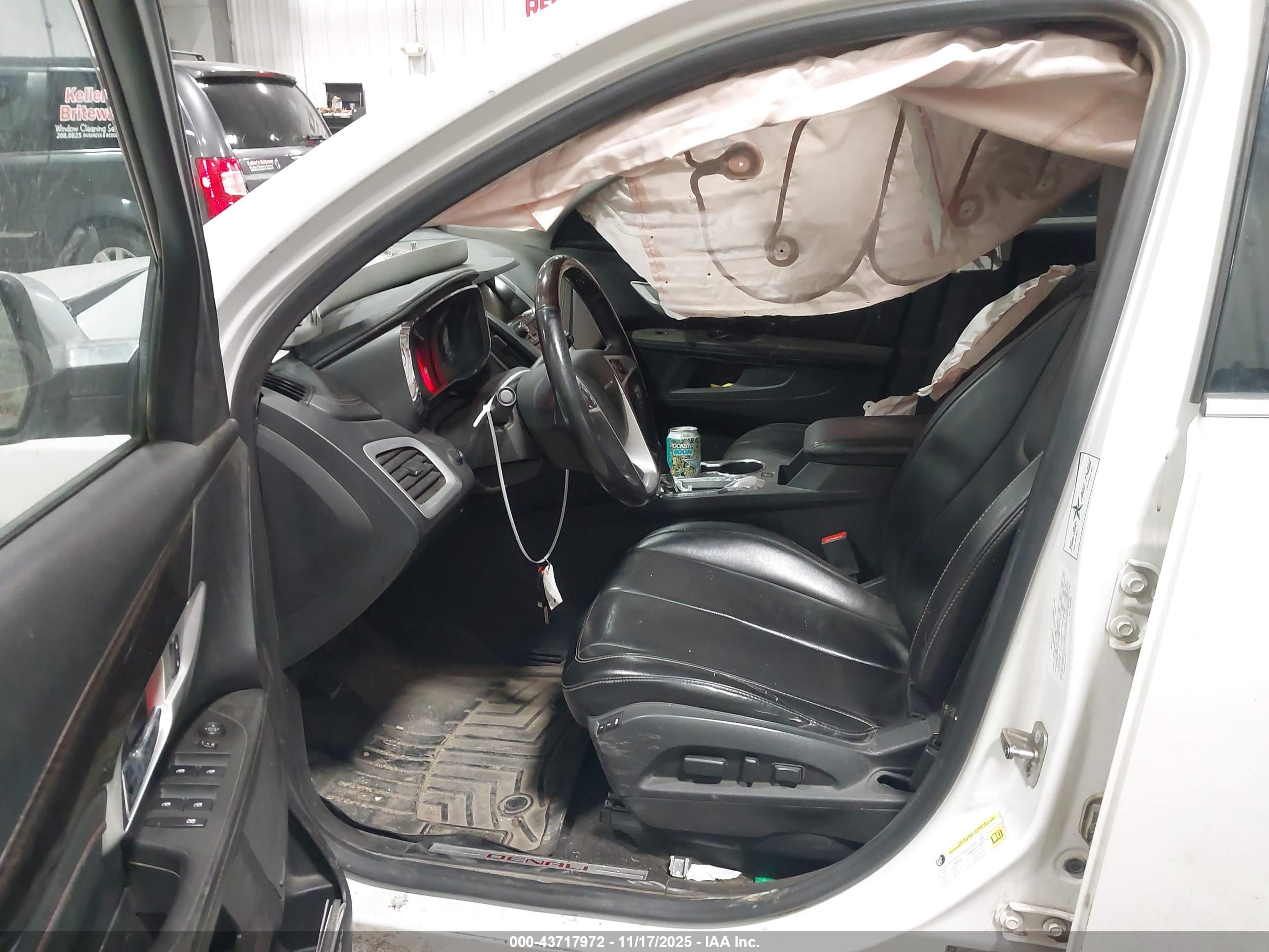 GMC TERRAIN image 5