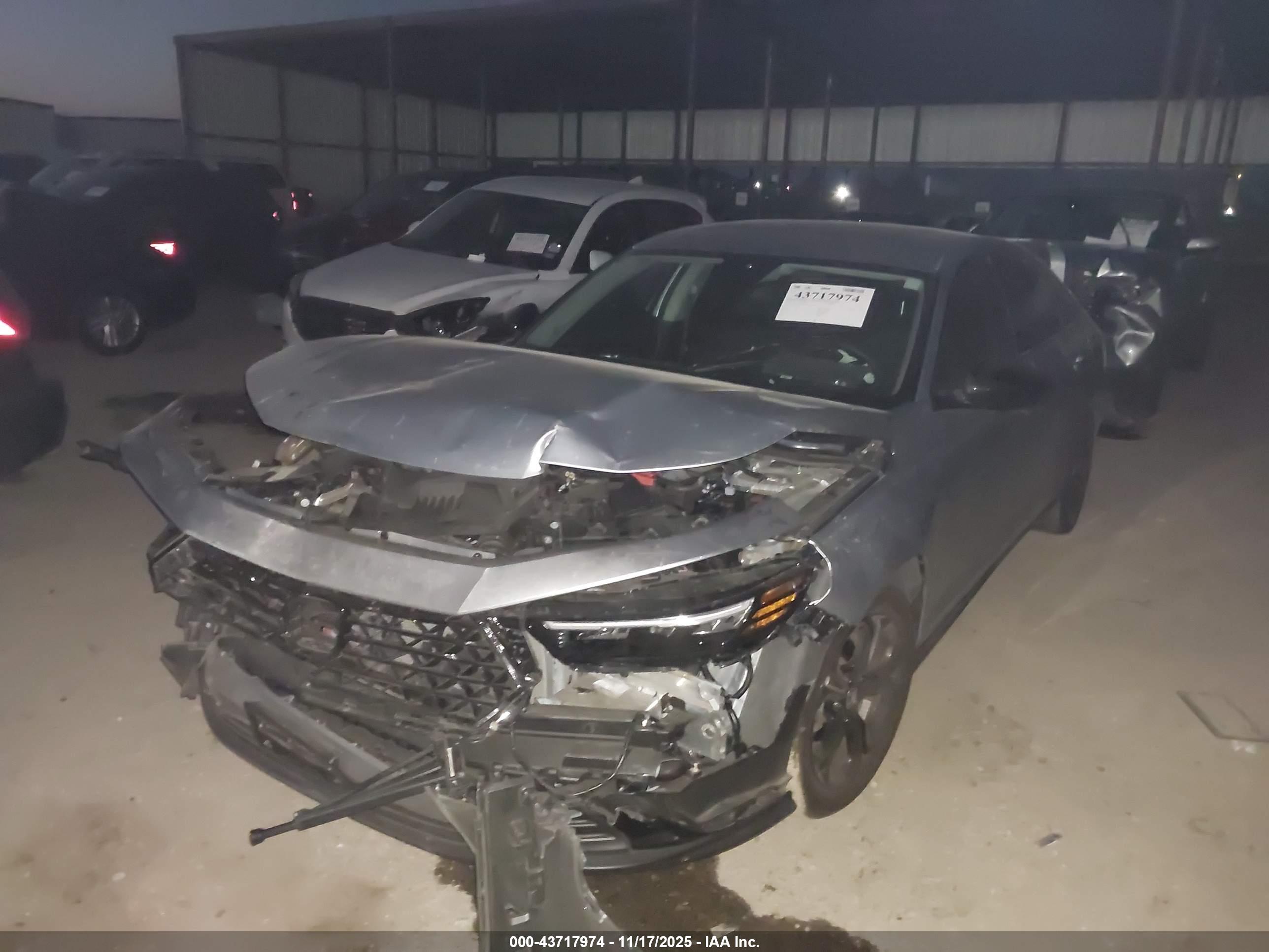 HONDA ACCORD image 2
