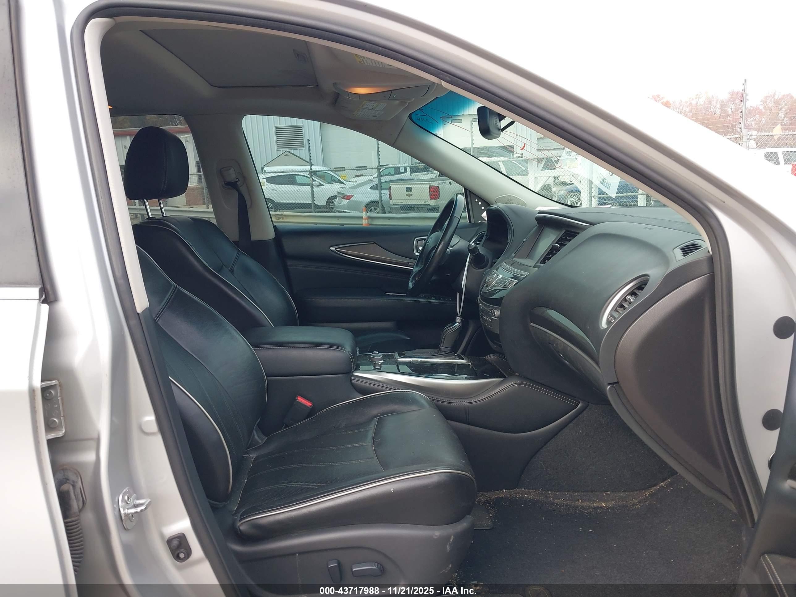 INFINITI QX60 image 5