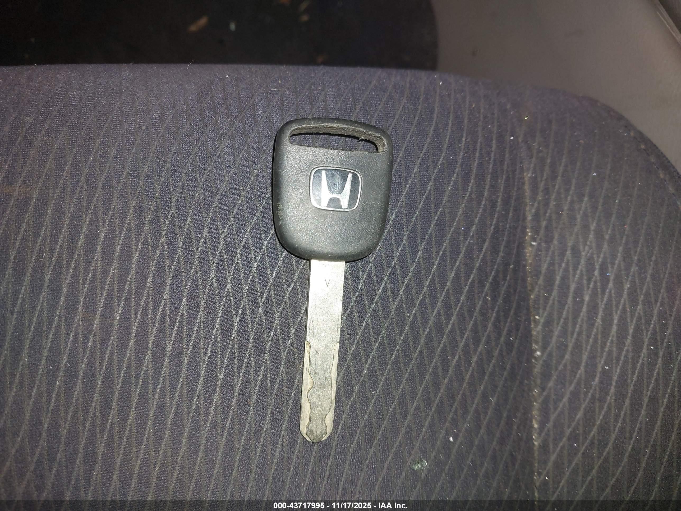 HONDA CIVIC image 11