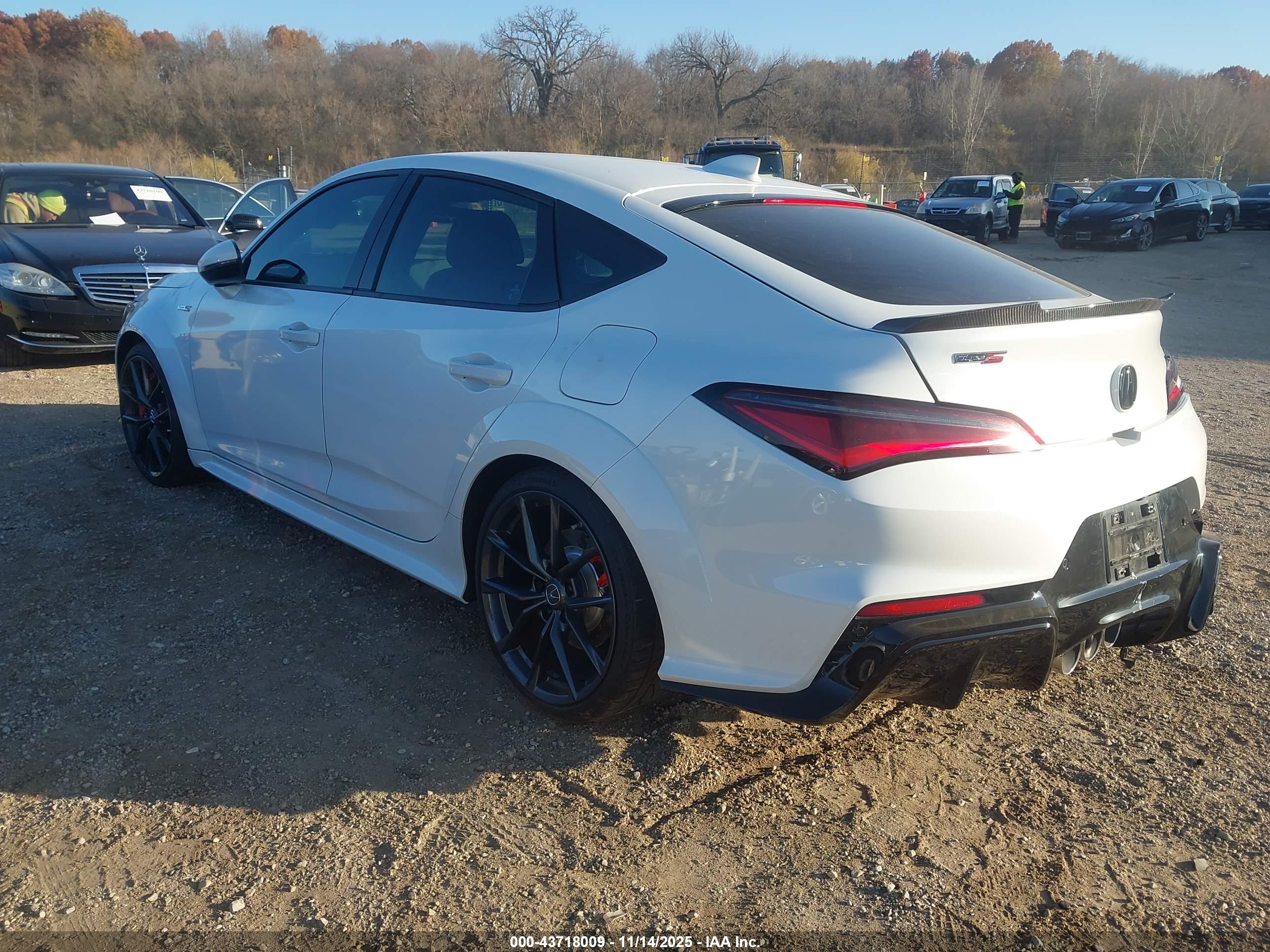 ACURA INTEGRA image 3