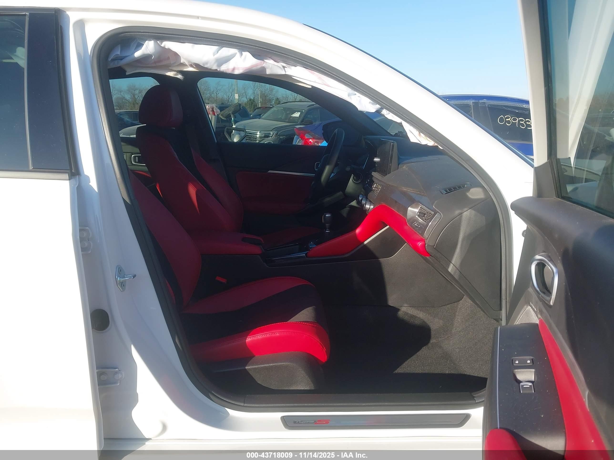ACURA INTEGRA image 5