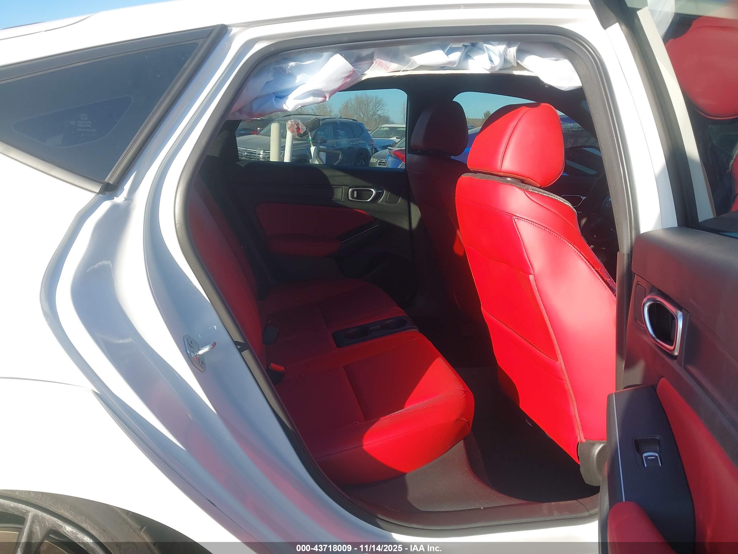 ACURA INTEGRA image 8