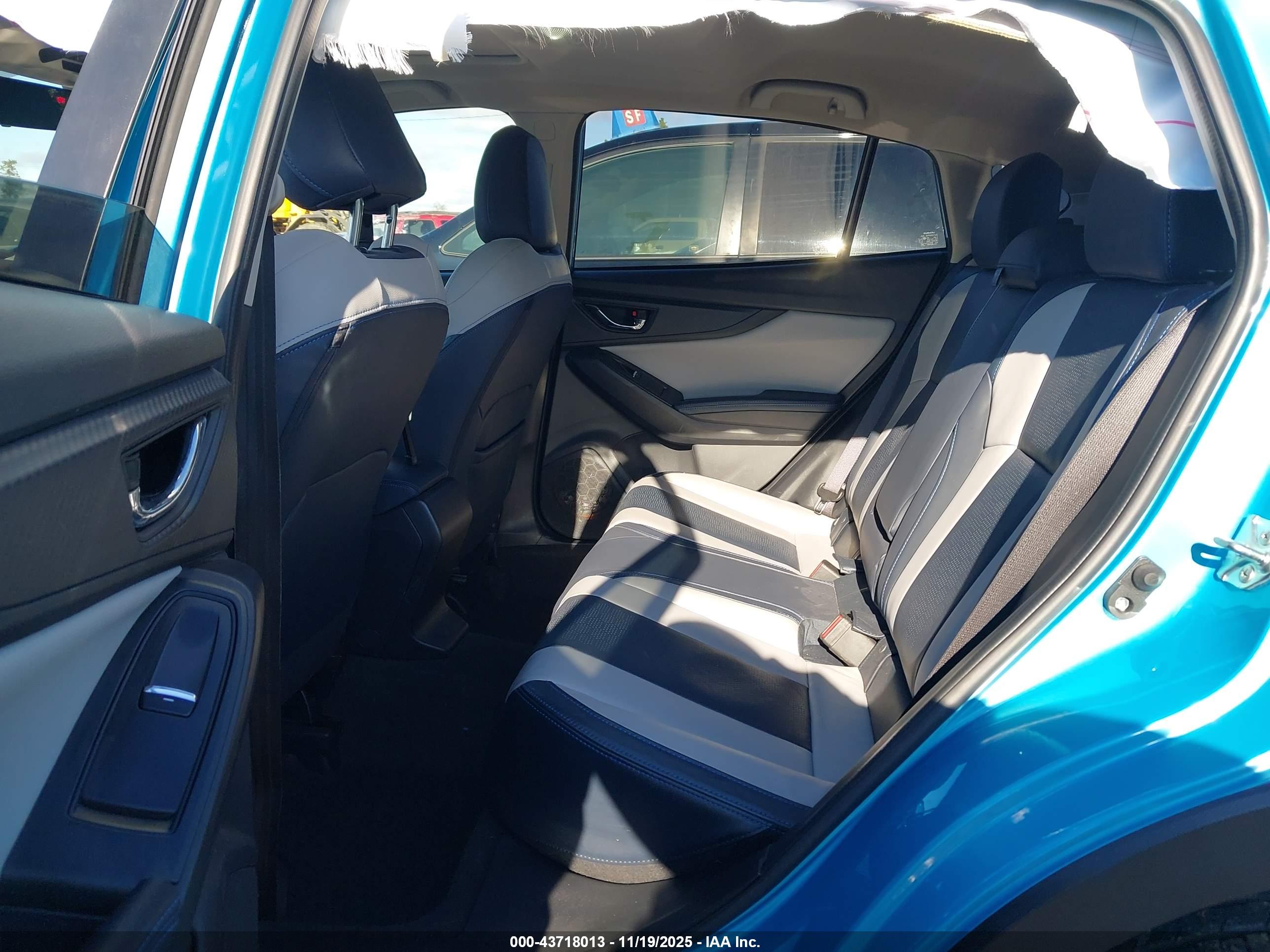 SUBARU CROSSTREK image 8
