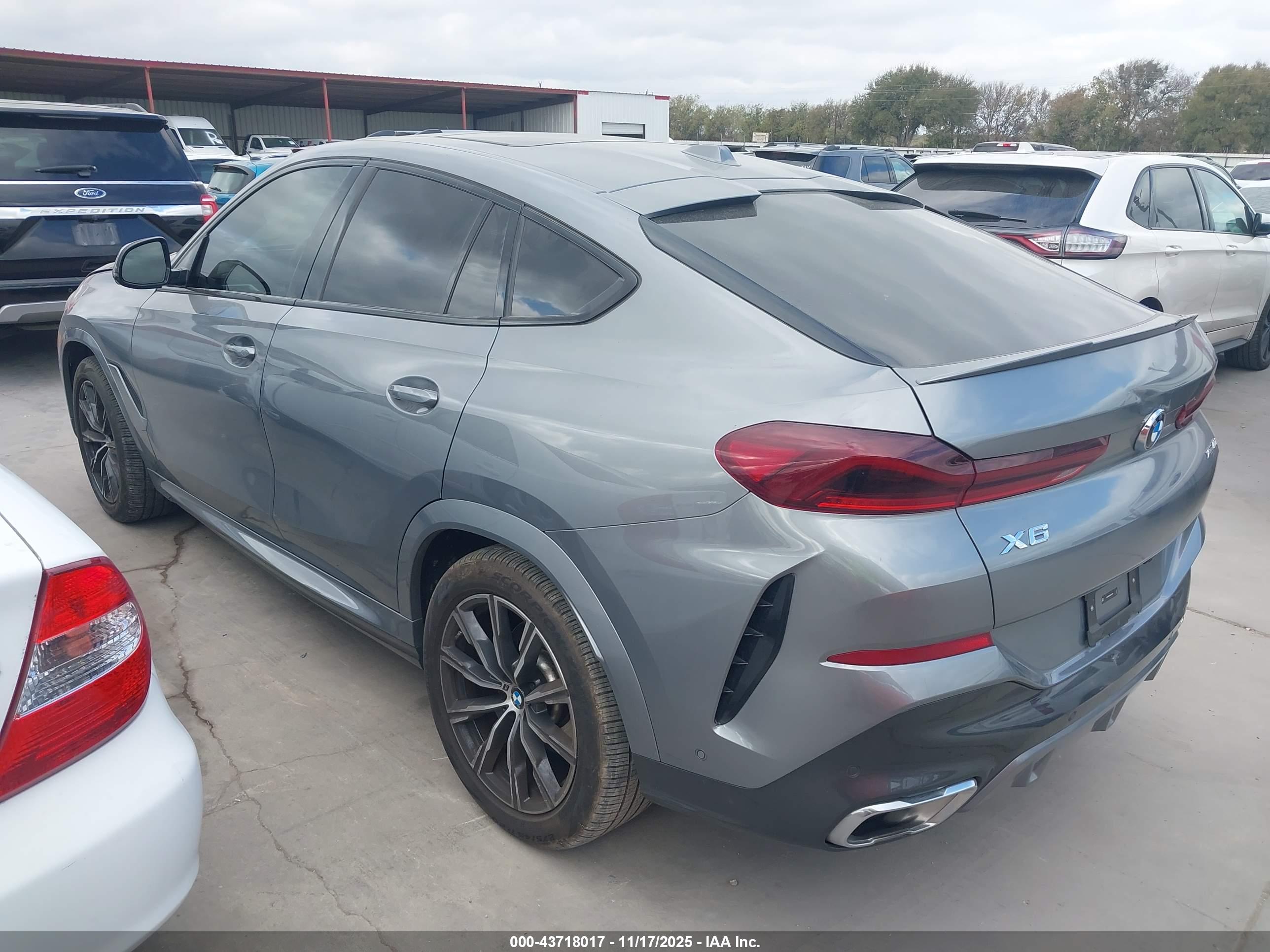 BMW X6 image 3