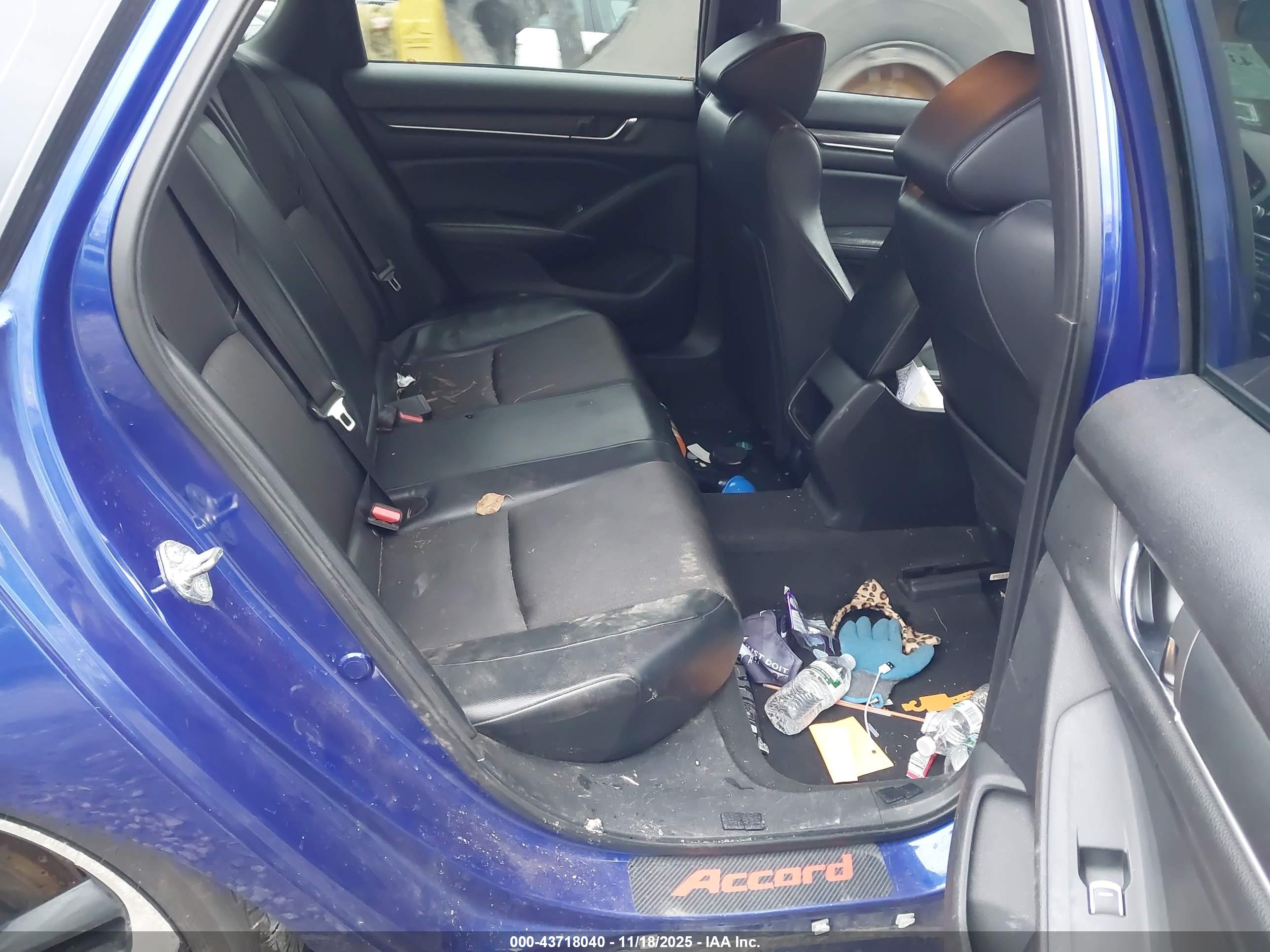 HONDA ACCORD image 8