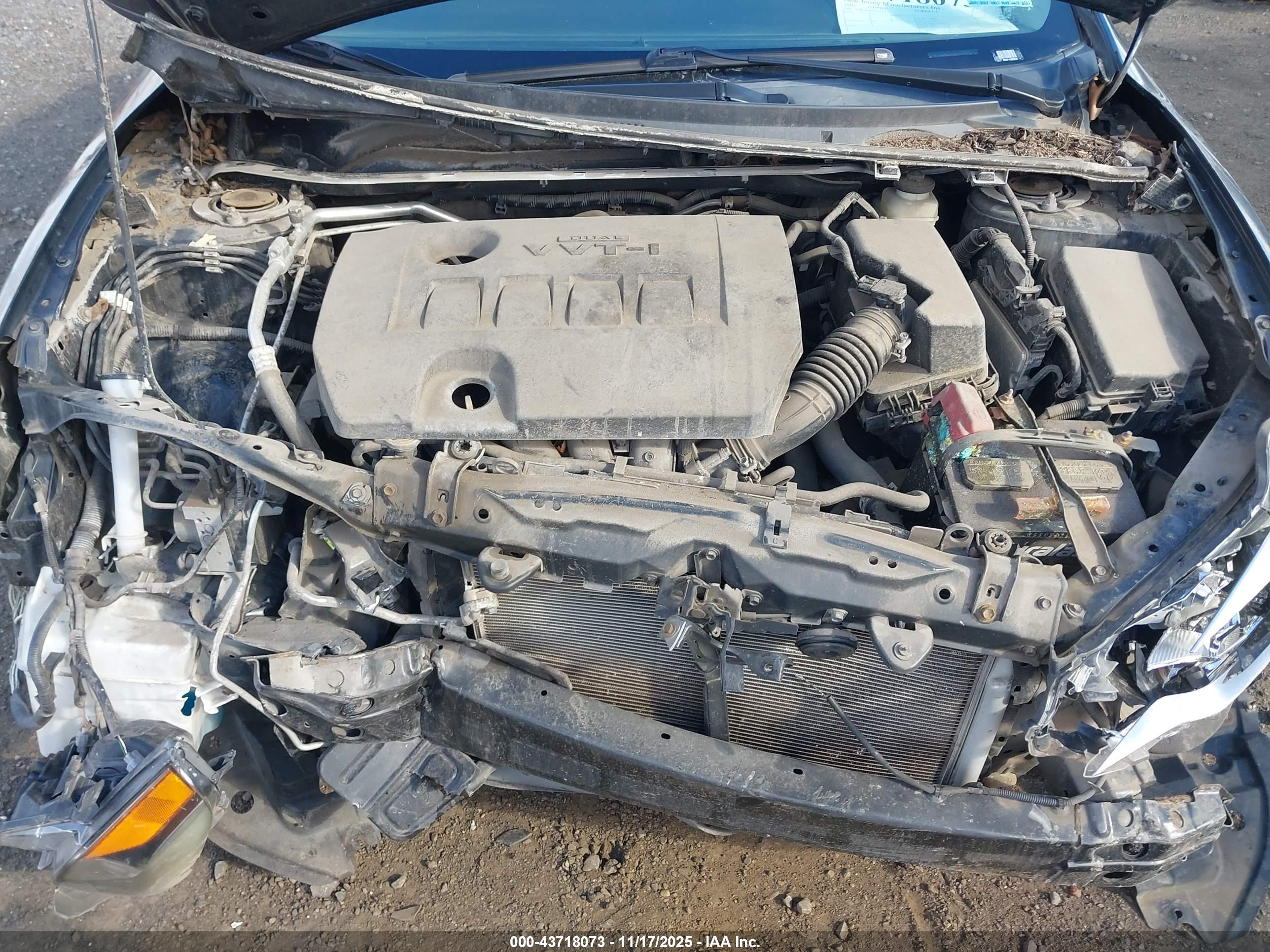 TOYOTA COROLLA image 10