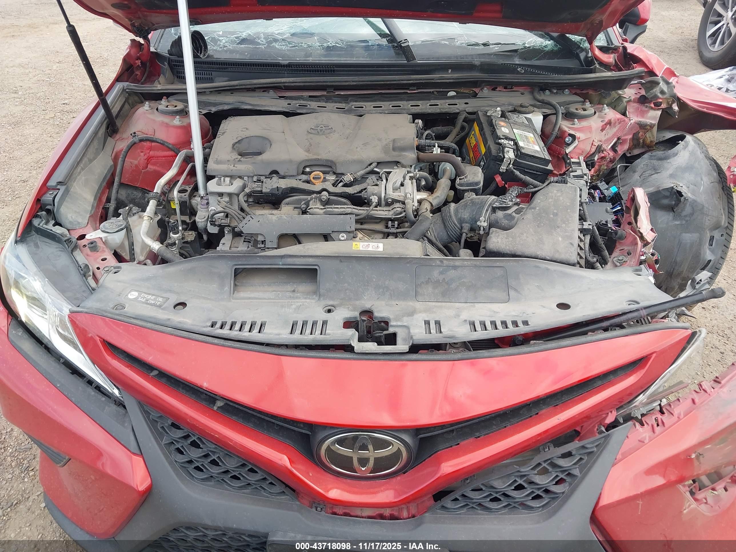 TOYOTA CAMRY image 10