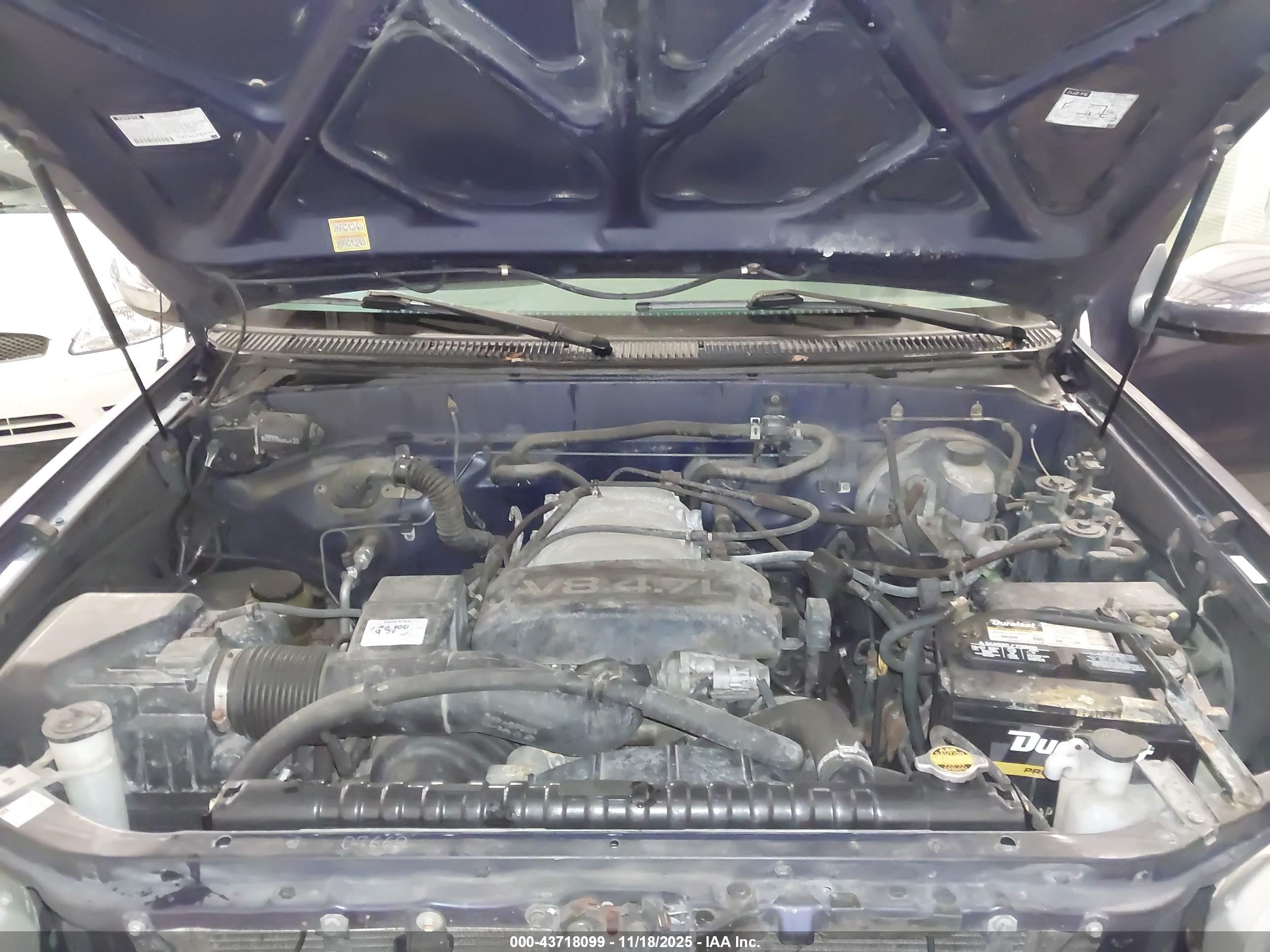 TOYOTA TUNDRA image 10