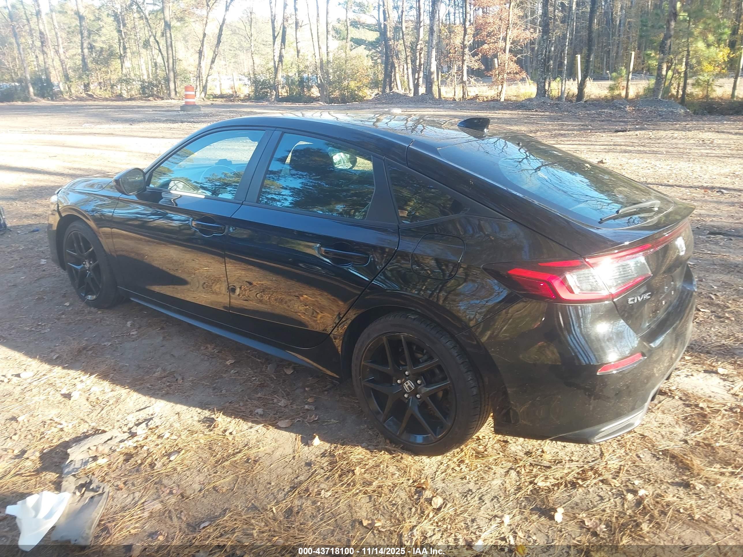HONDA CIVIC image 3