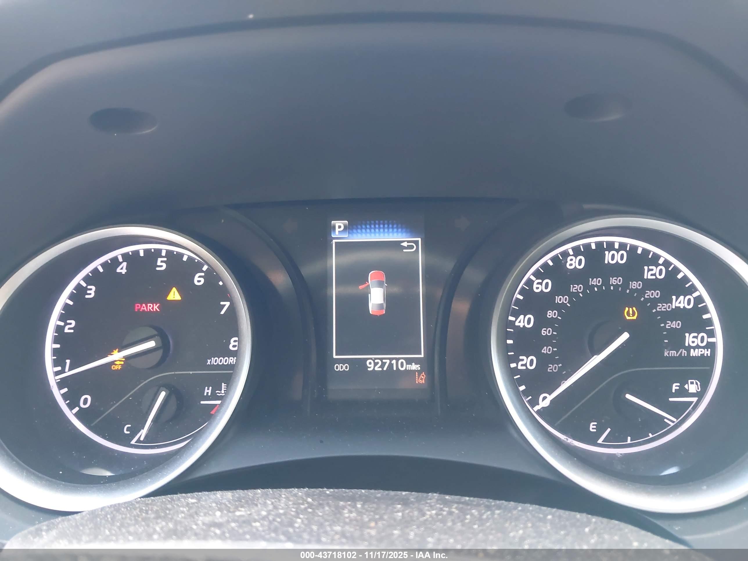 TOYOTA CAMRY image 7