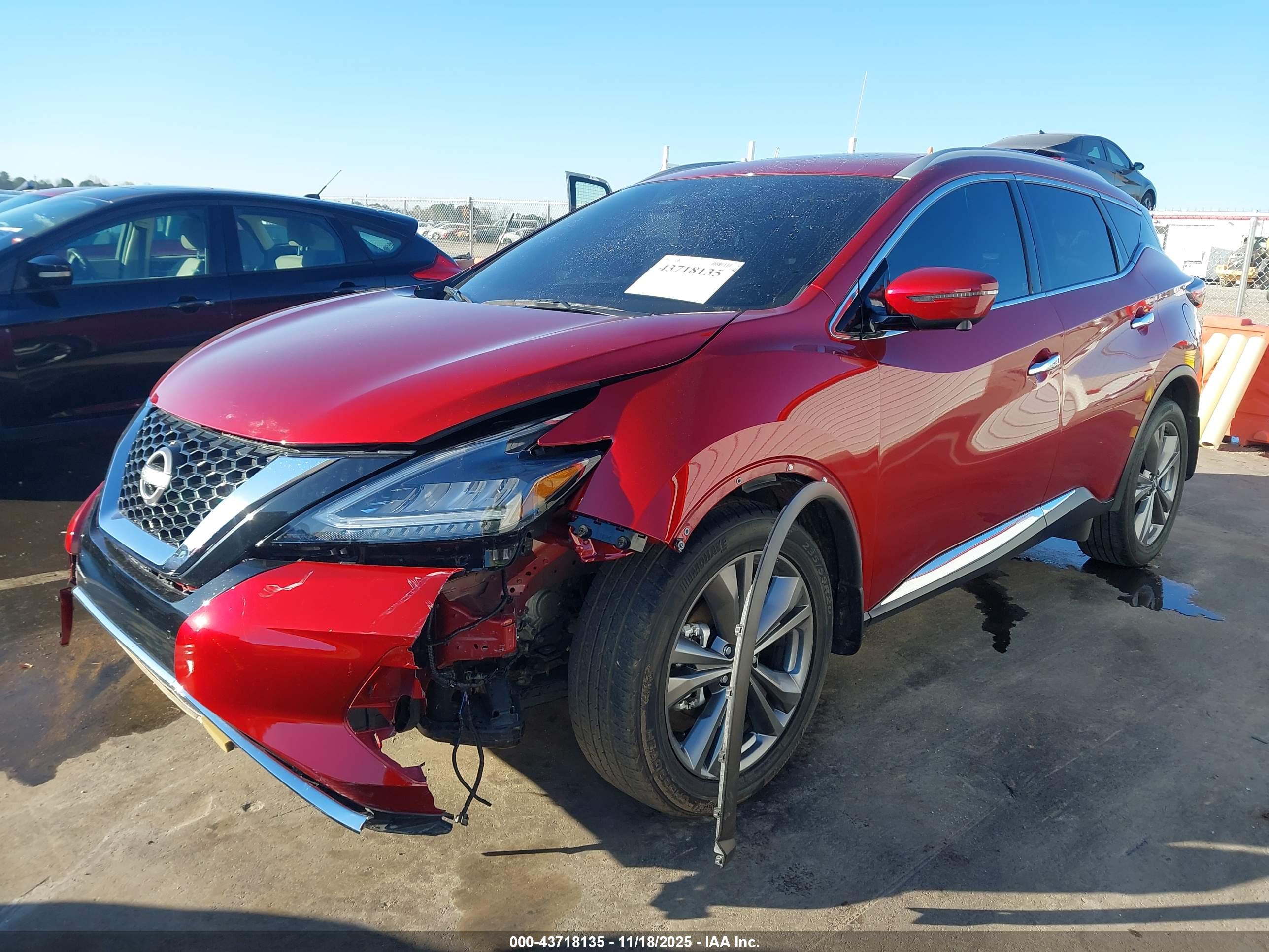 NISSAN MURANO image 2
