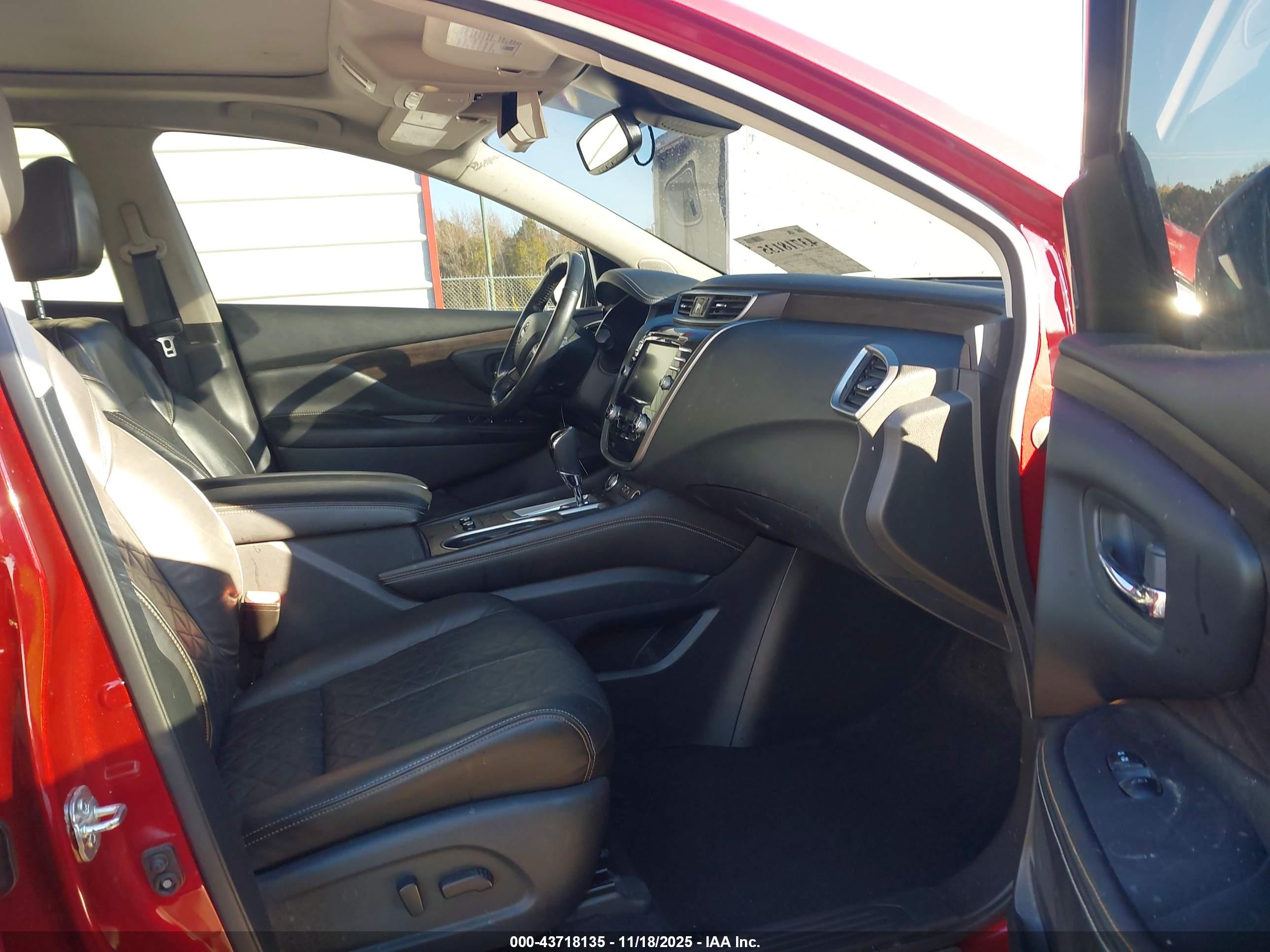 NISSAN MURANO image 5