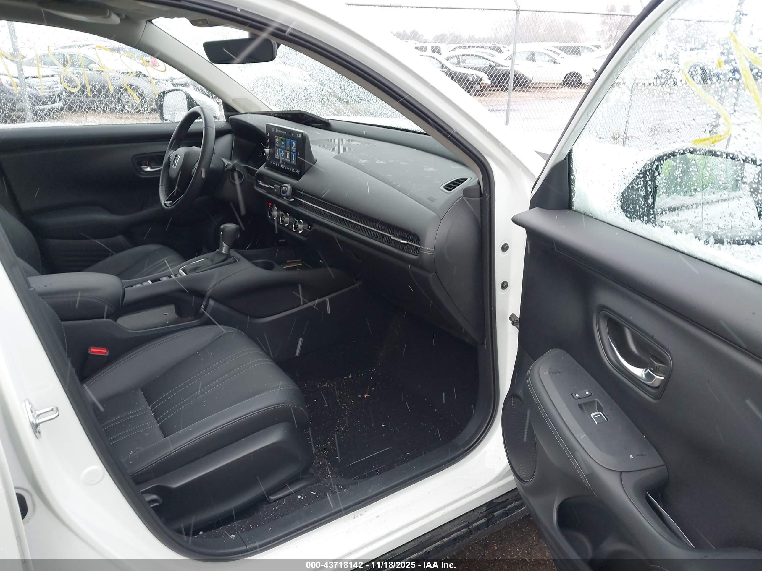 HONDA HR-V image 5