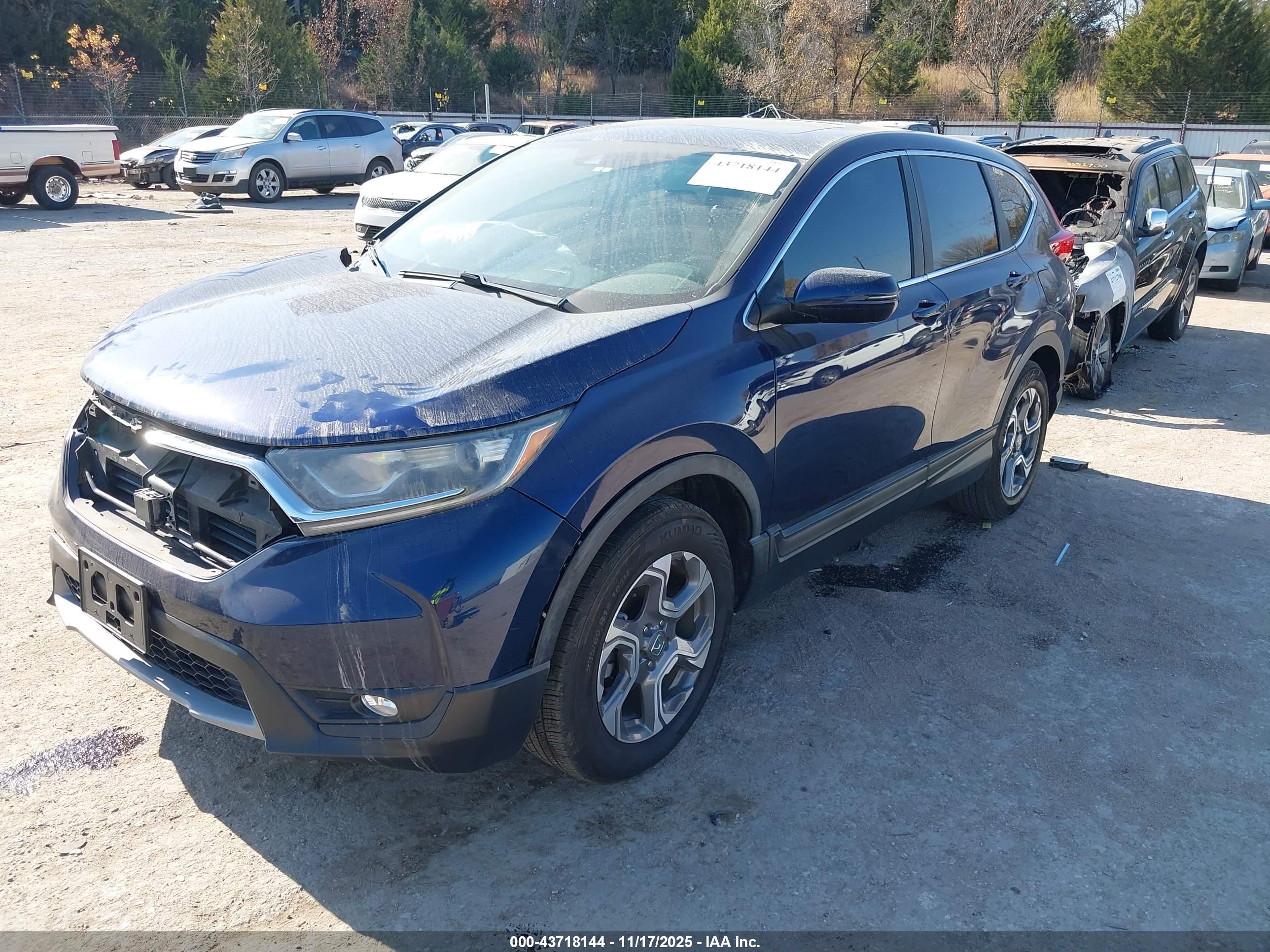 HONDA CR-V image 2
