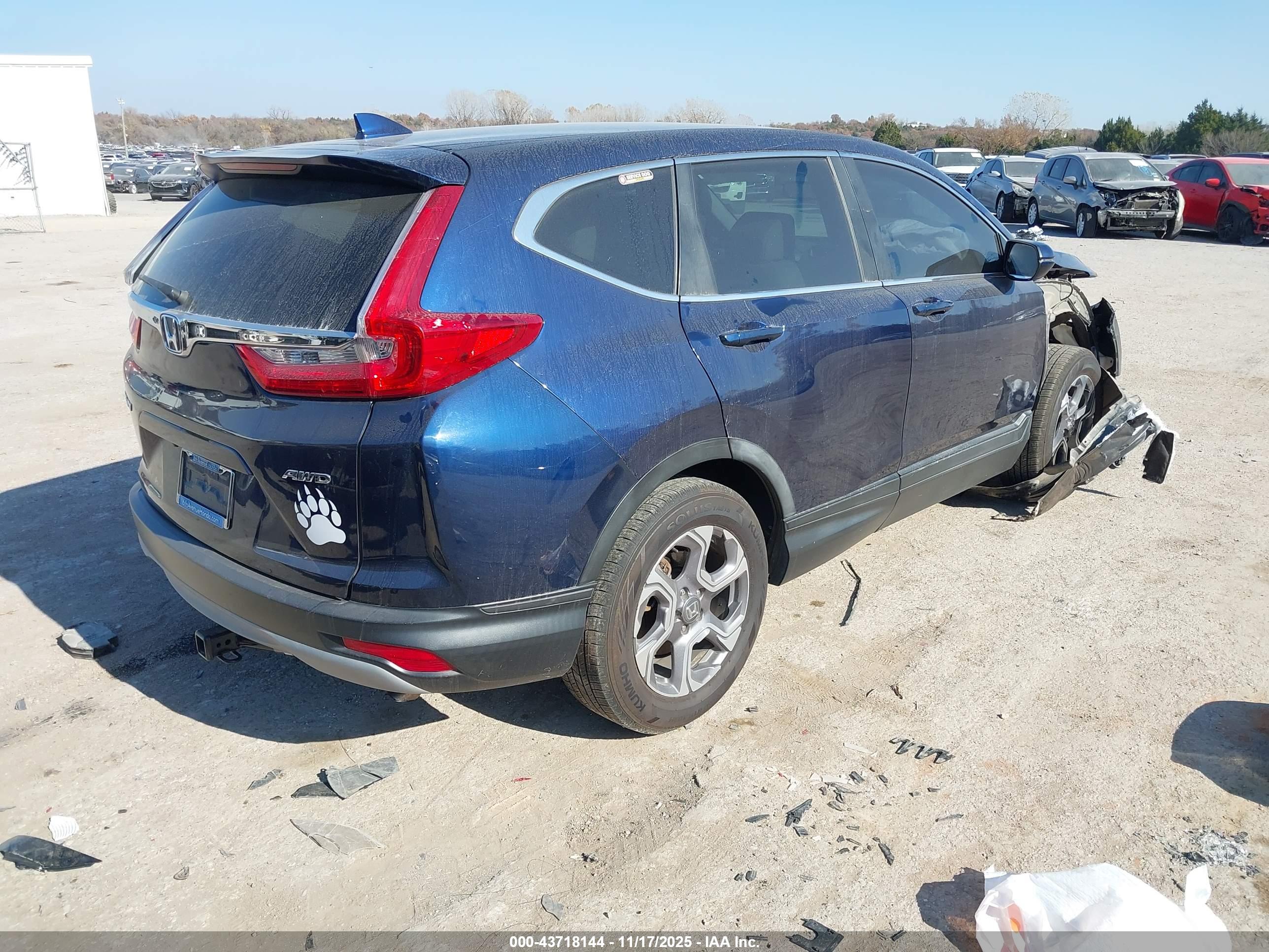 HONDA CR-V image 4