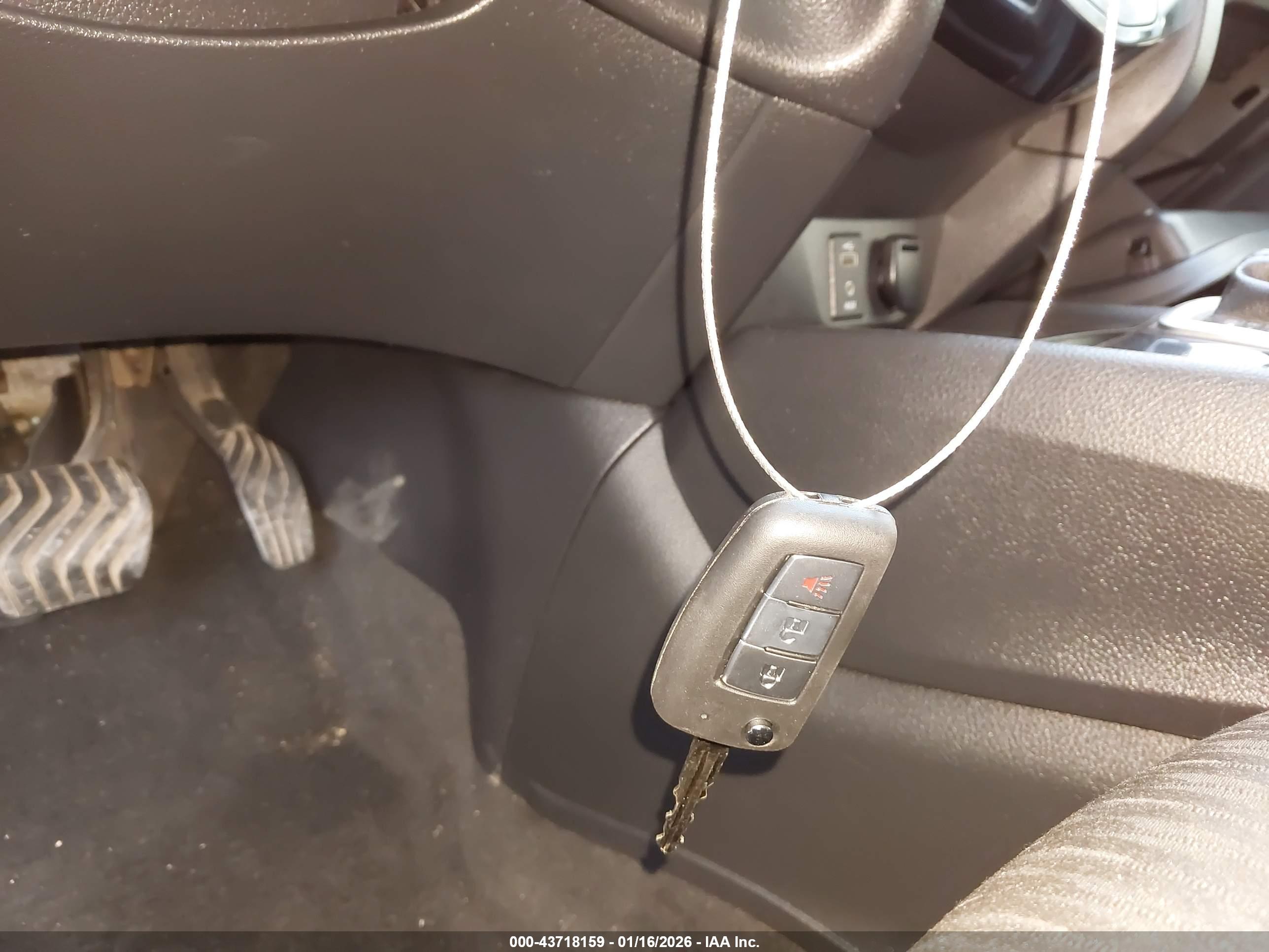 NISSAN ROGUE image 11