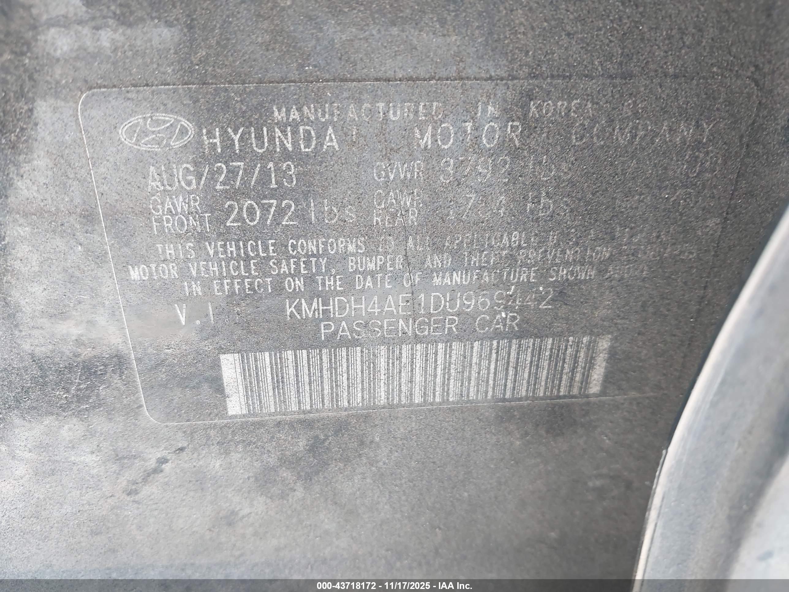 HYUNDAI ELANTRA image 9