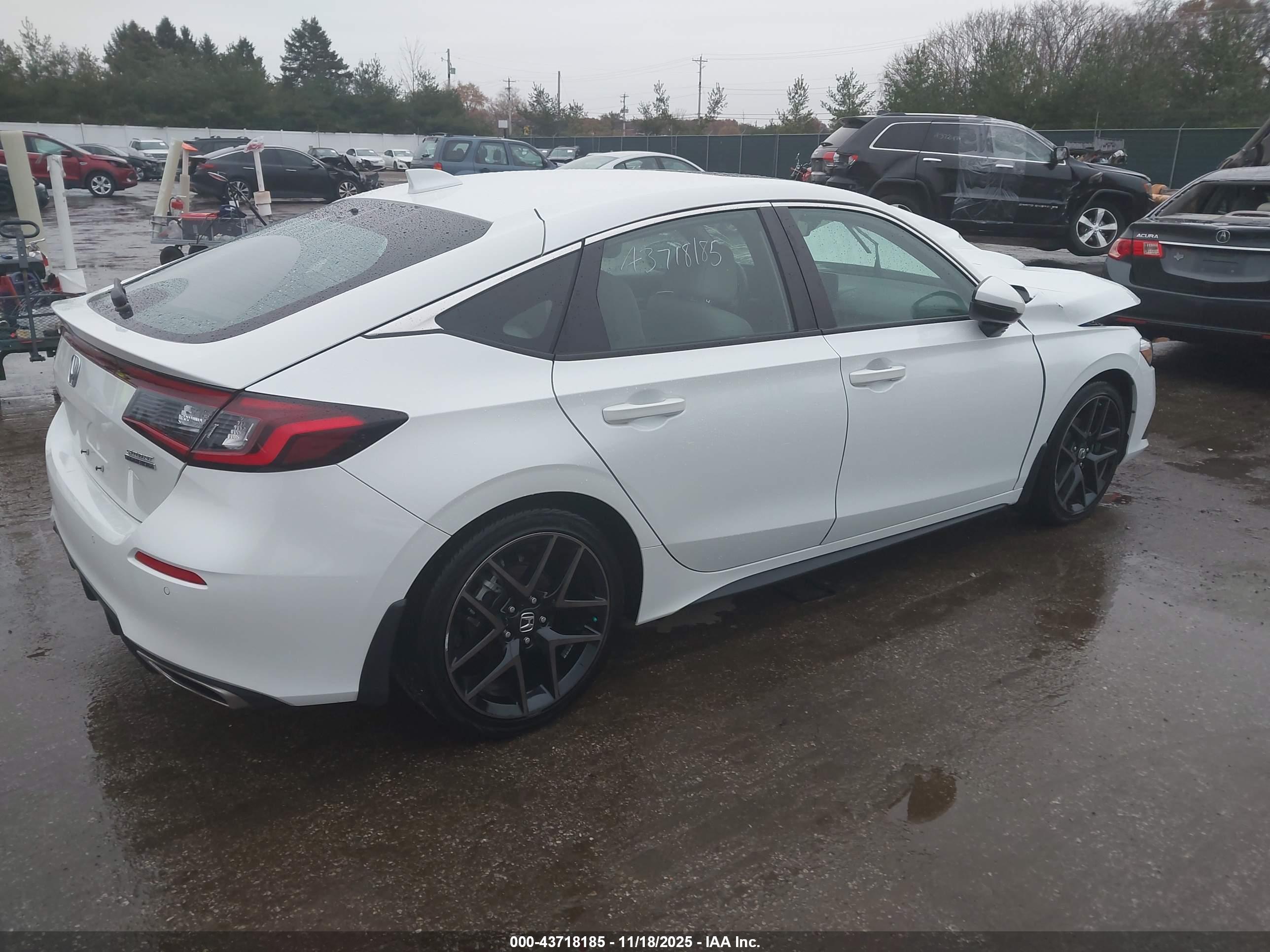 HONDA CIVIC image 4