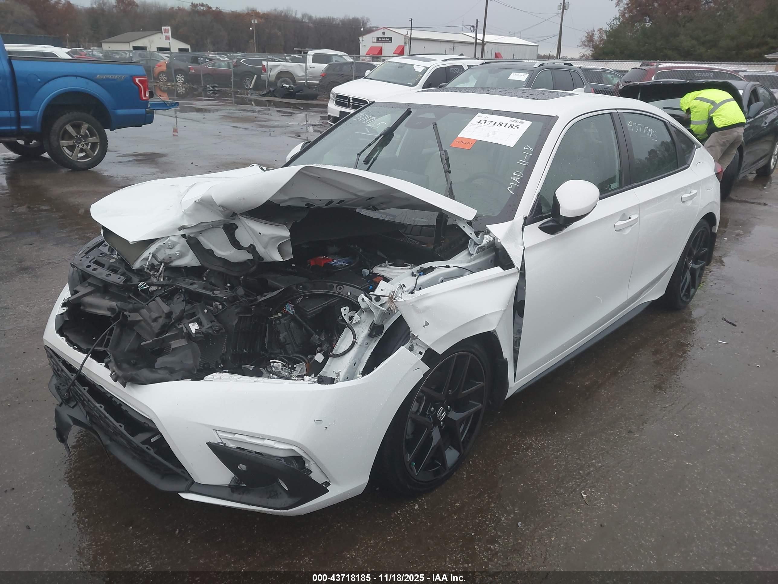 HONDA CIVIC image 6