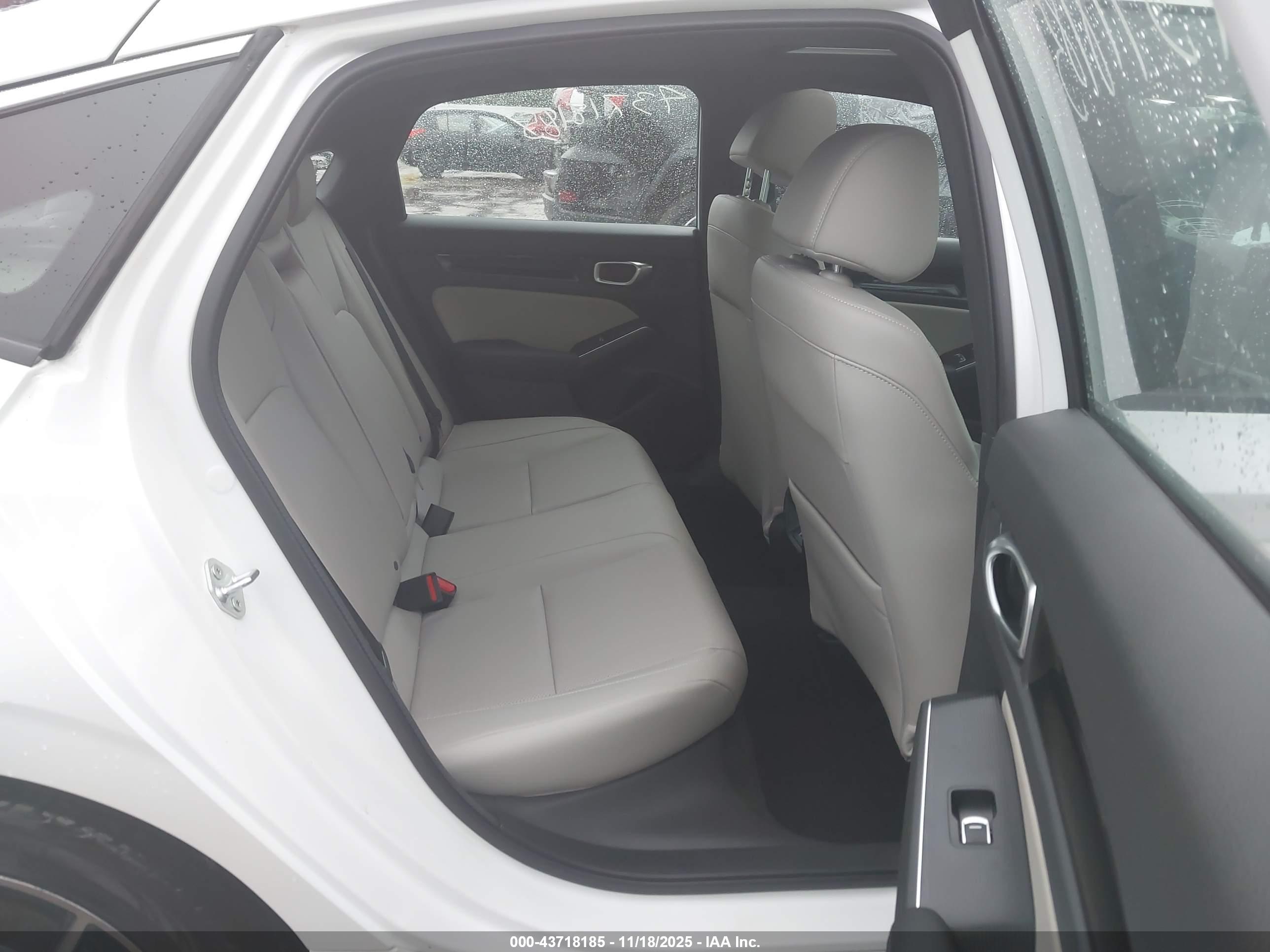 HONDA CIVIC image 8