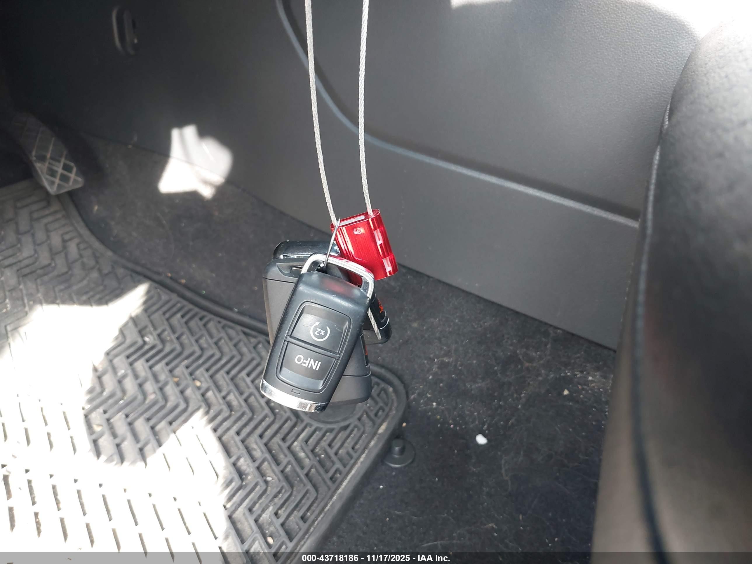 VOLKSWAGEN ATLAS image 11