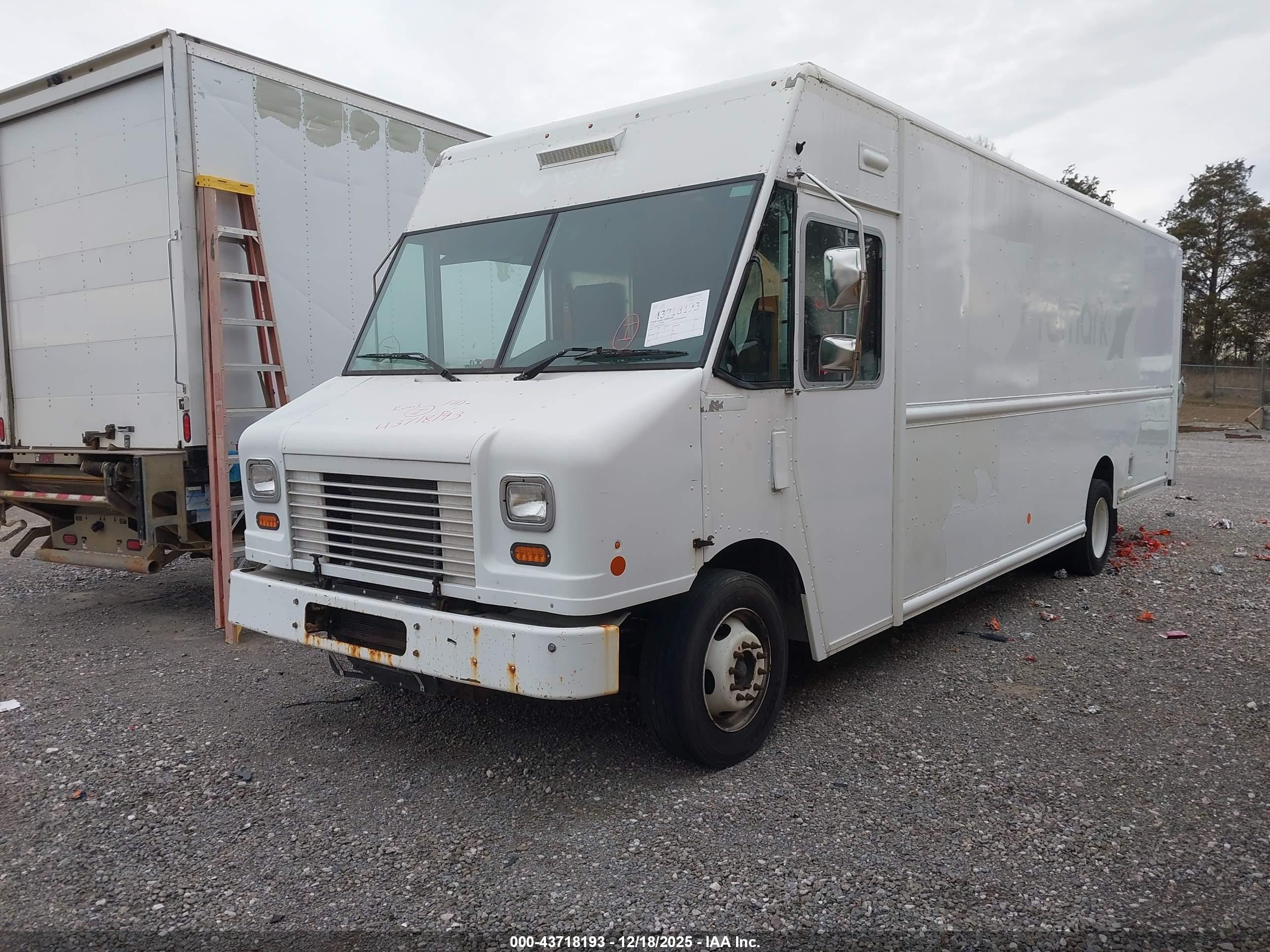 FORD F-59 image 2