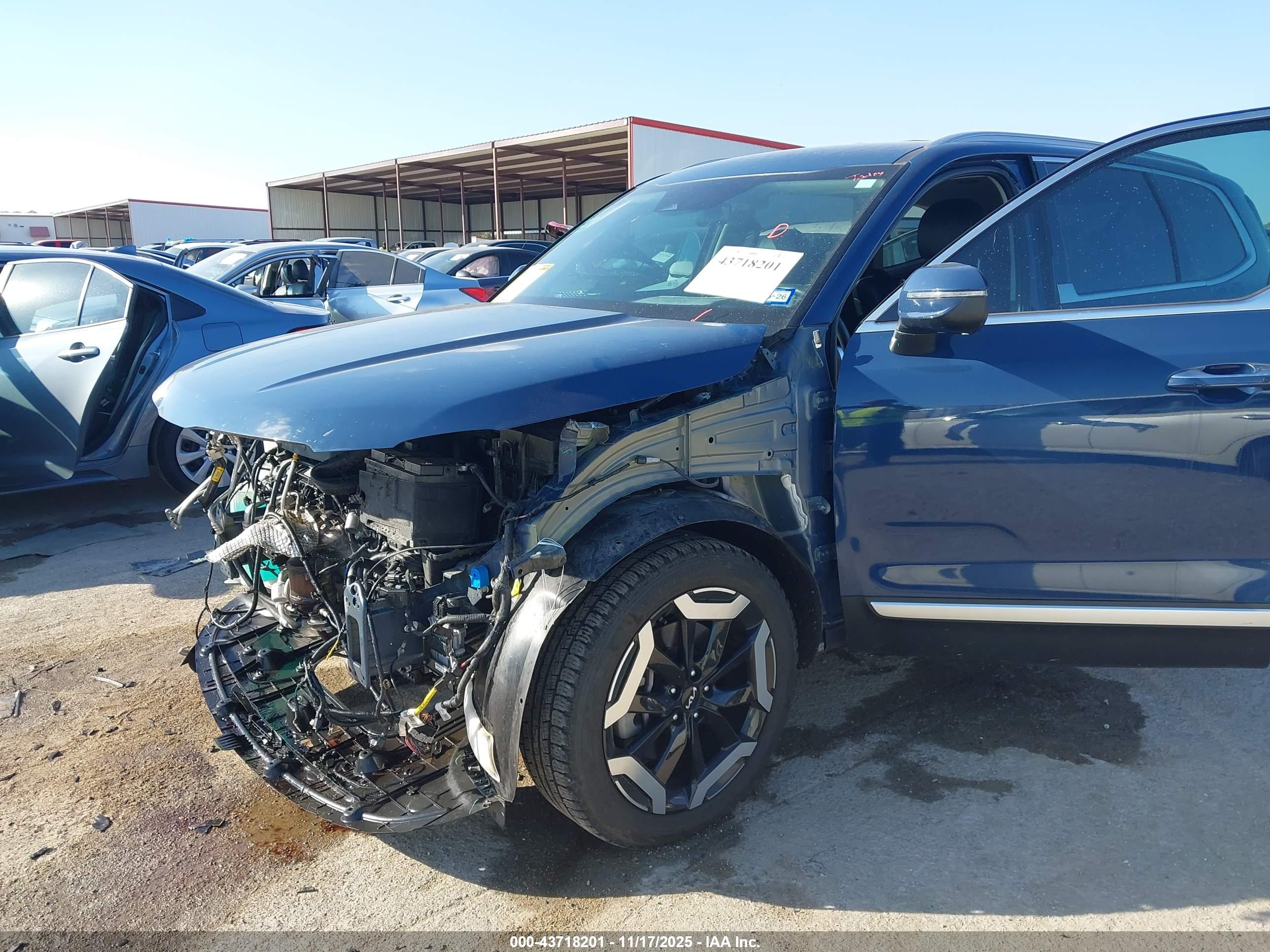 KIA TELLURIDE image 6