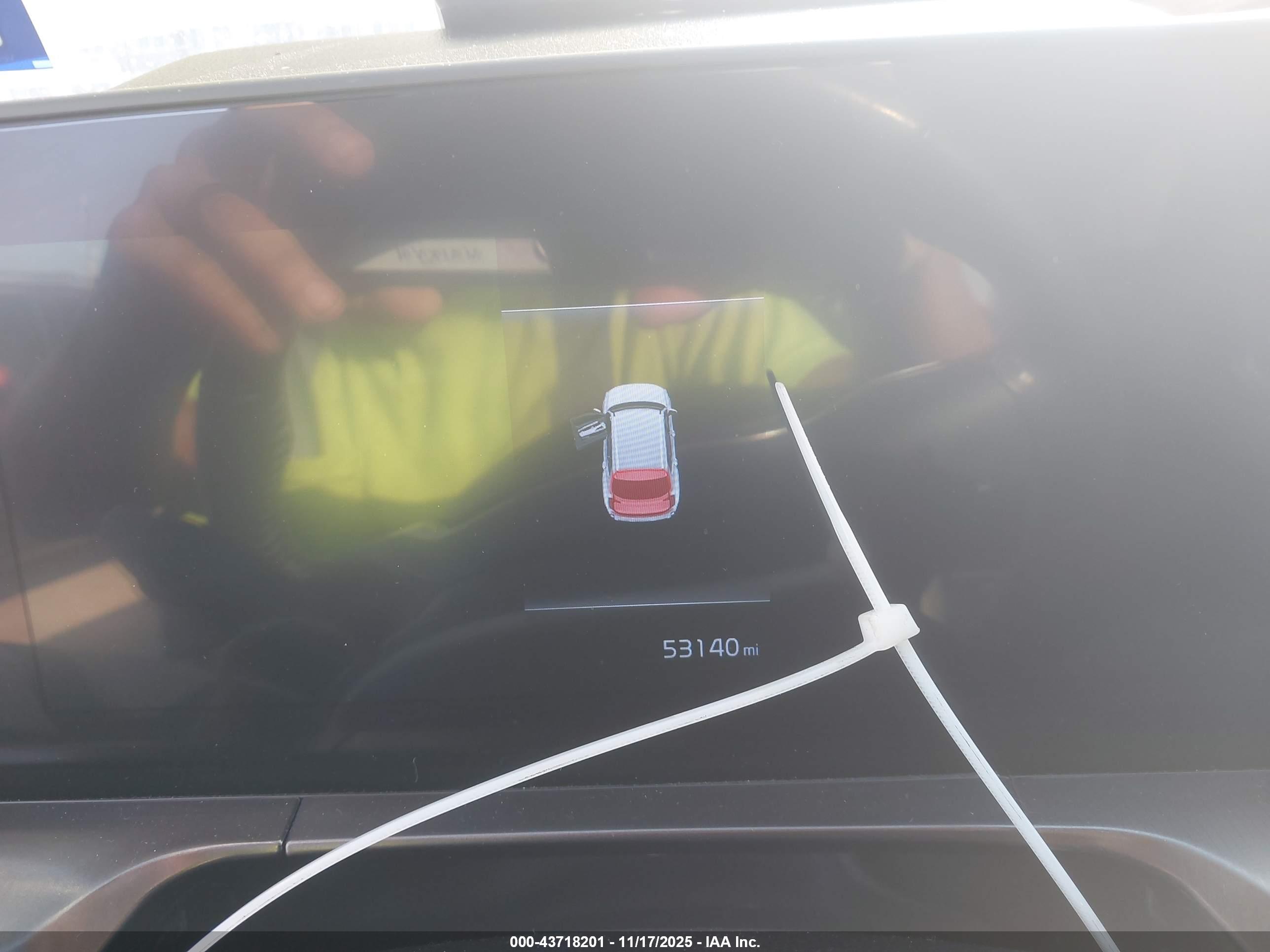 KIA TELLURIDE image 7