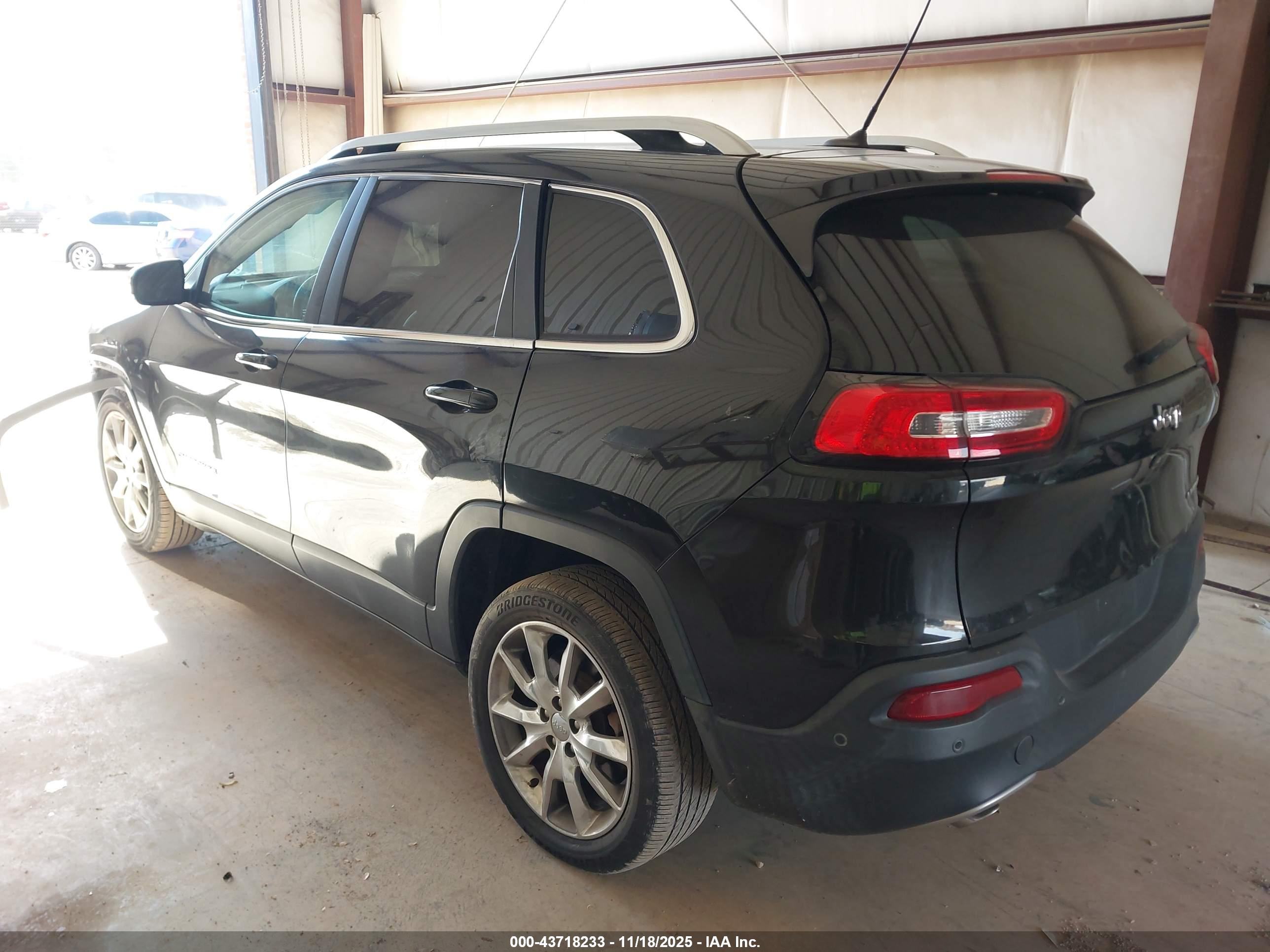 JEEP CHEROKEE image 3