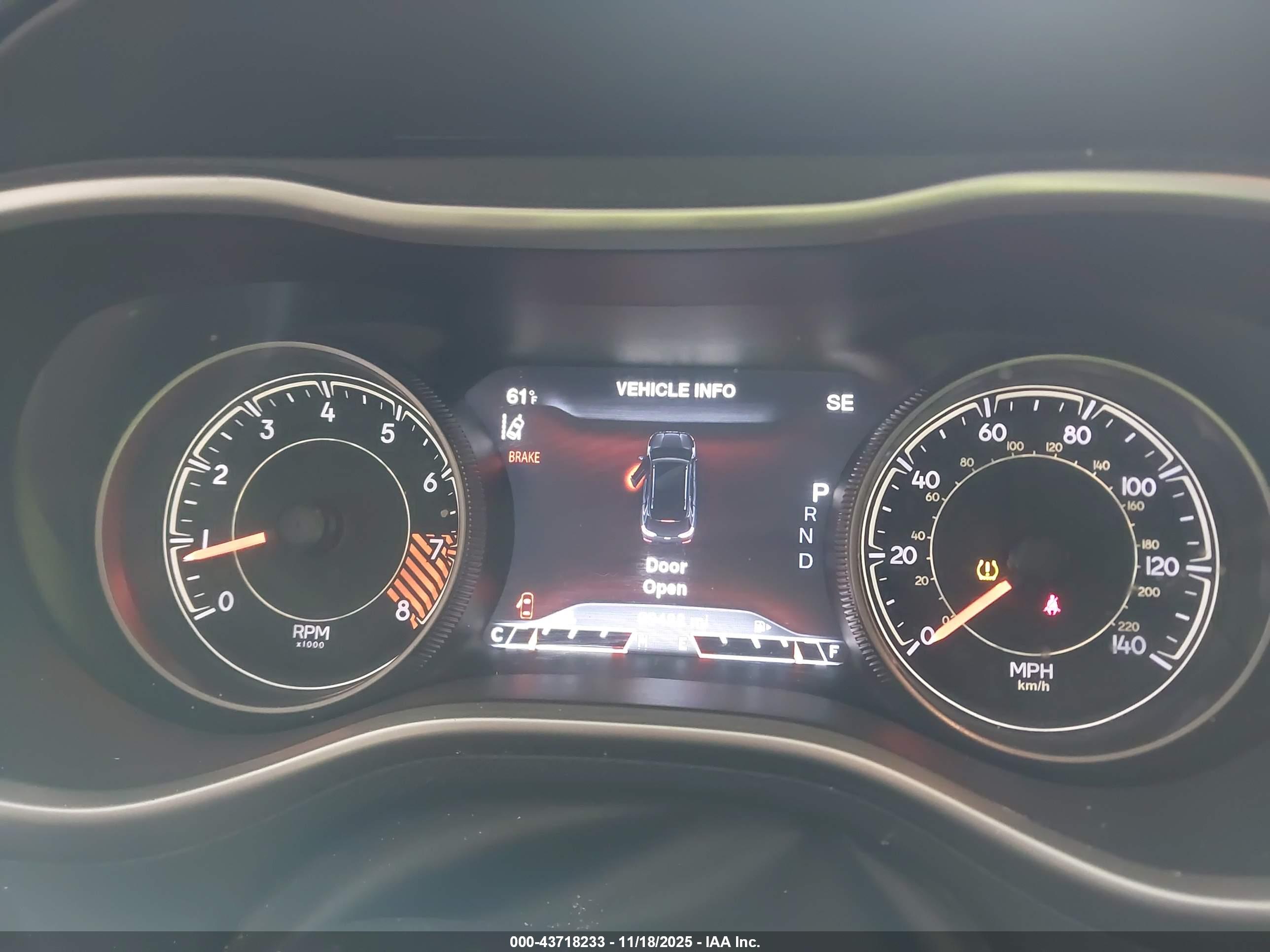 JEEP CHEROKEE image 7