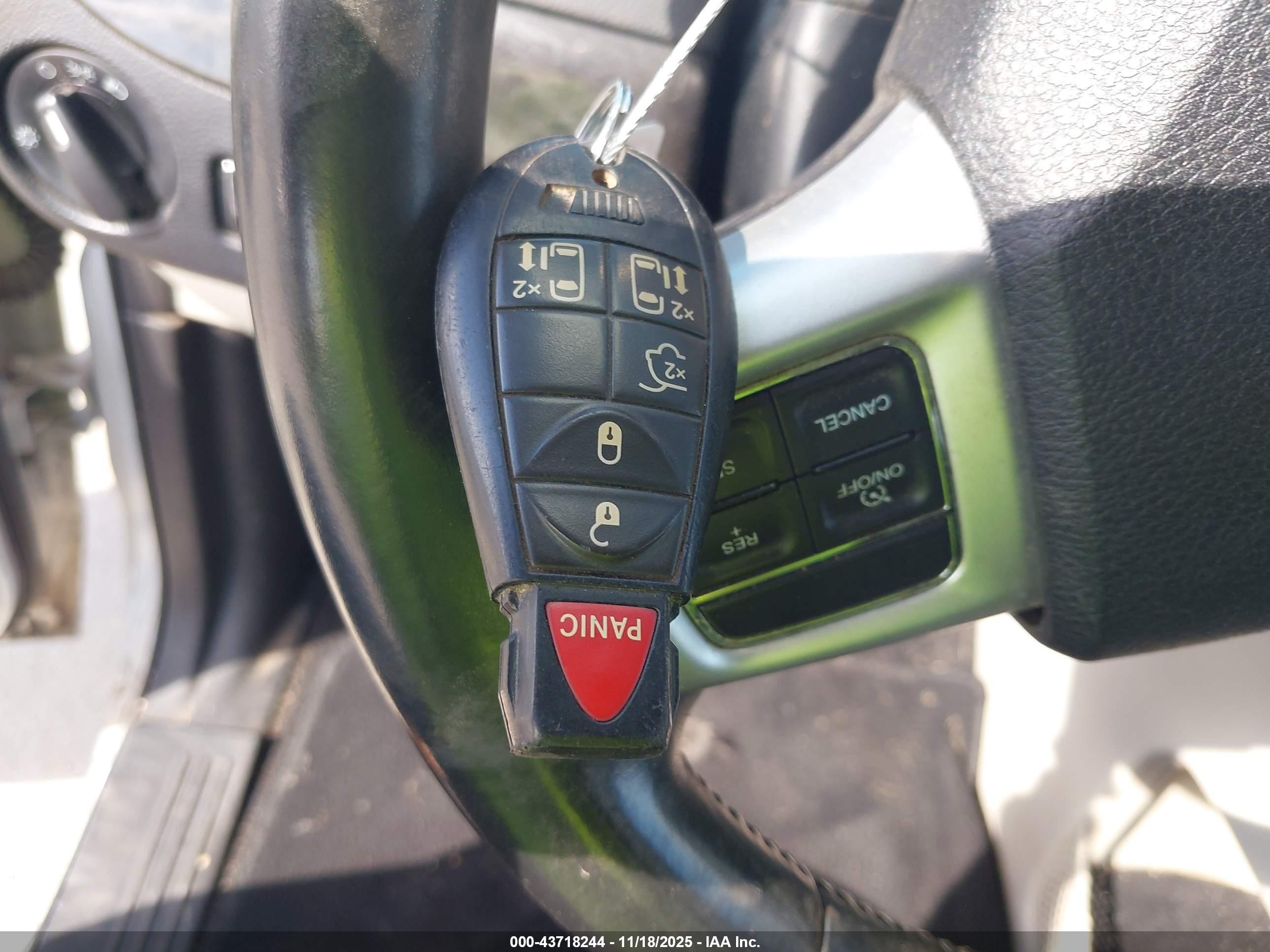 DODGE GRAND image 11