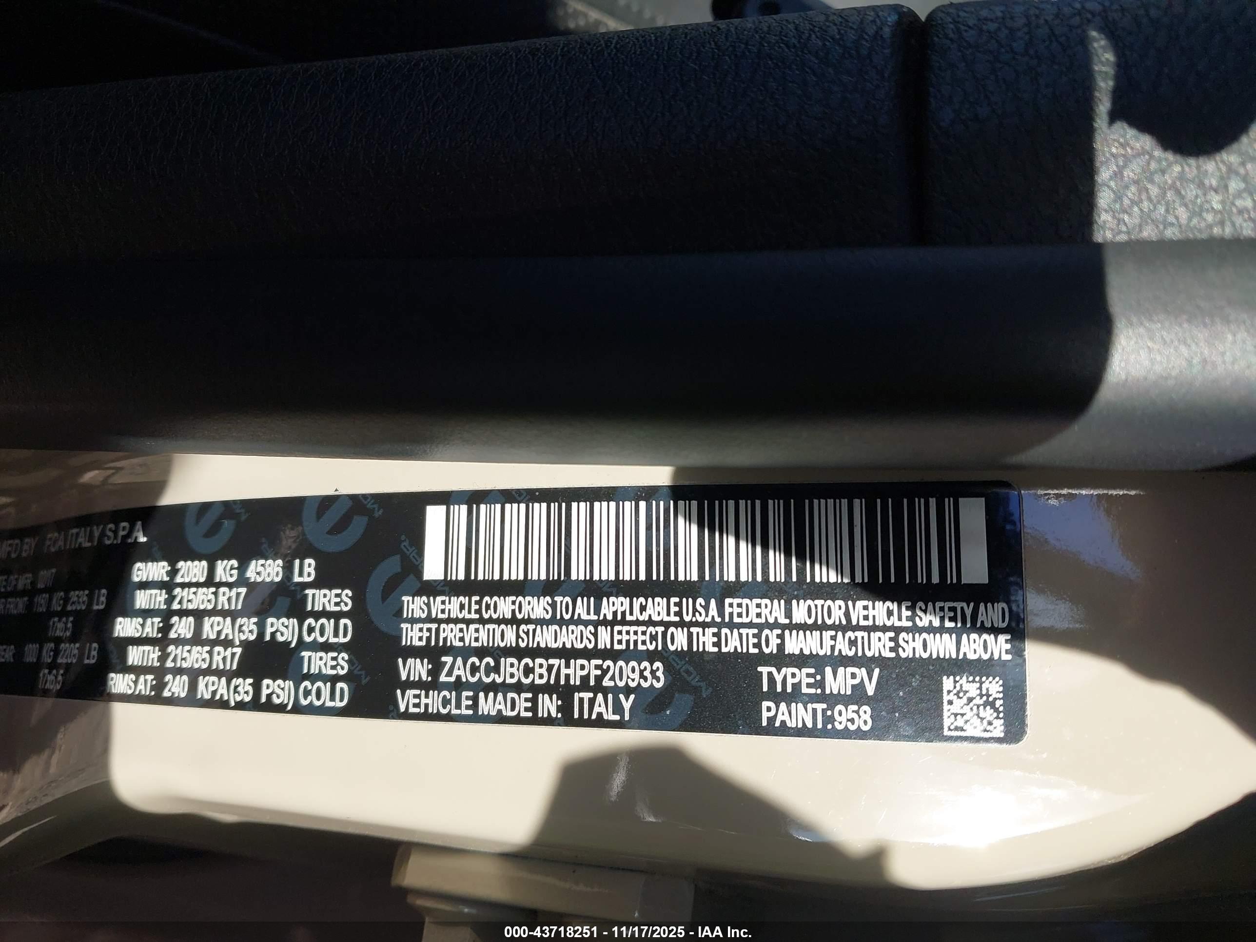 JEEP RENEGADE image 9