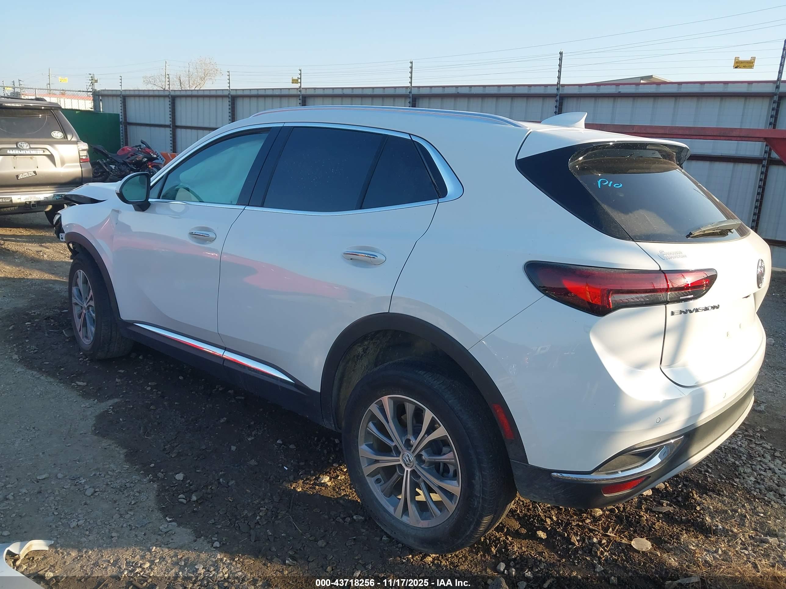 BUICK ENVISION image 3