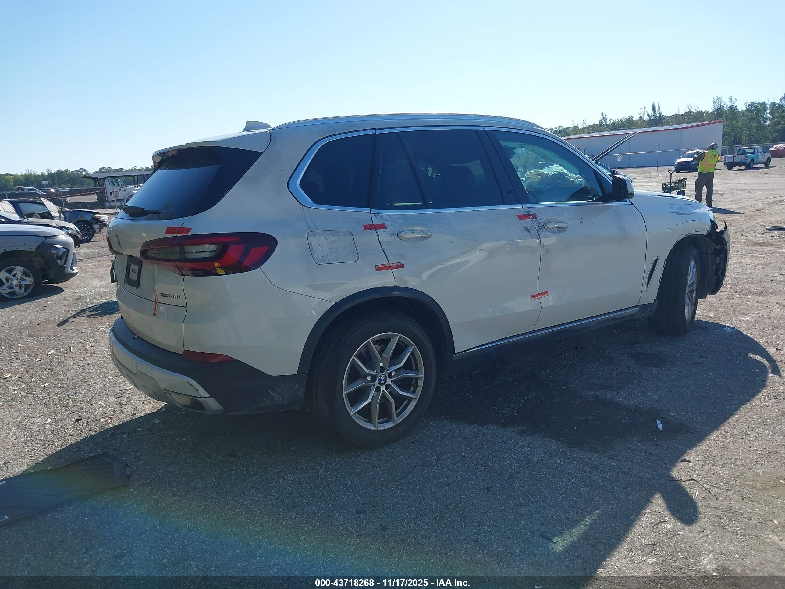 BMW X5 image 4