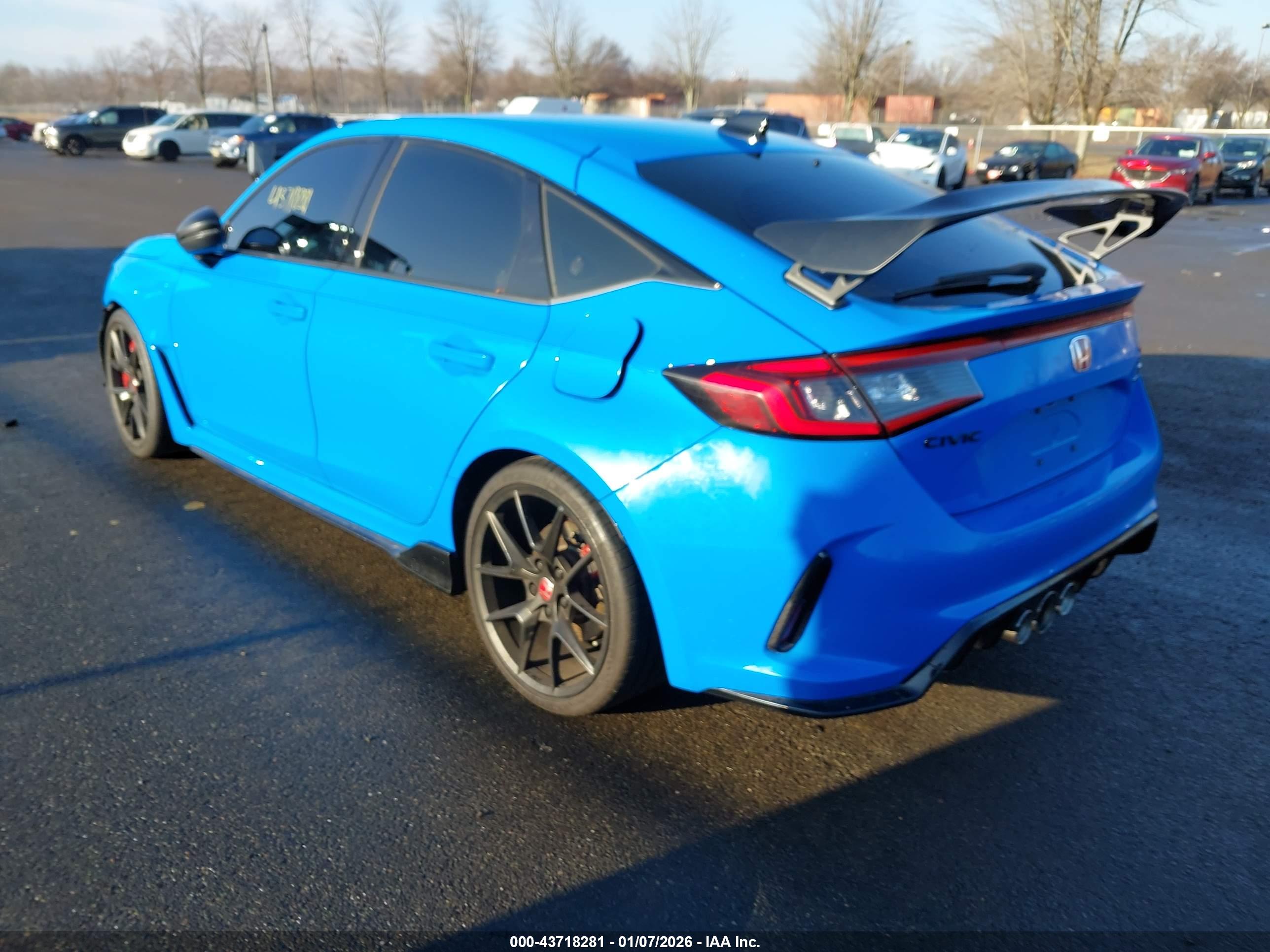 HONDA CIVIC image 3