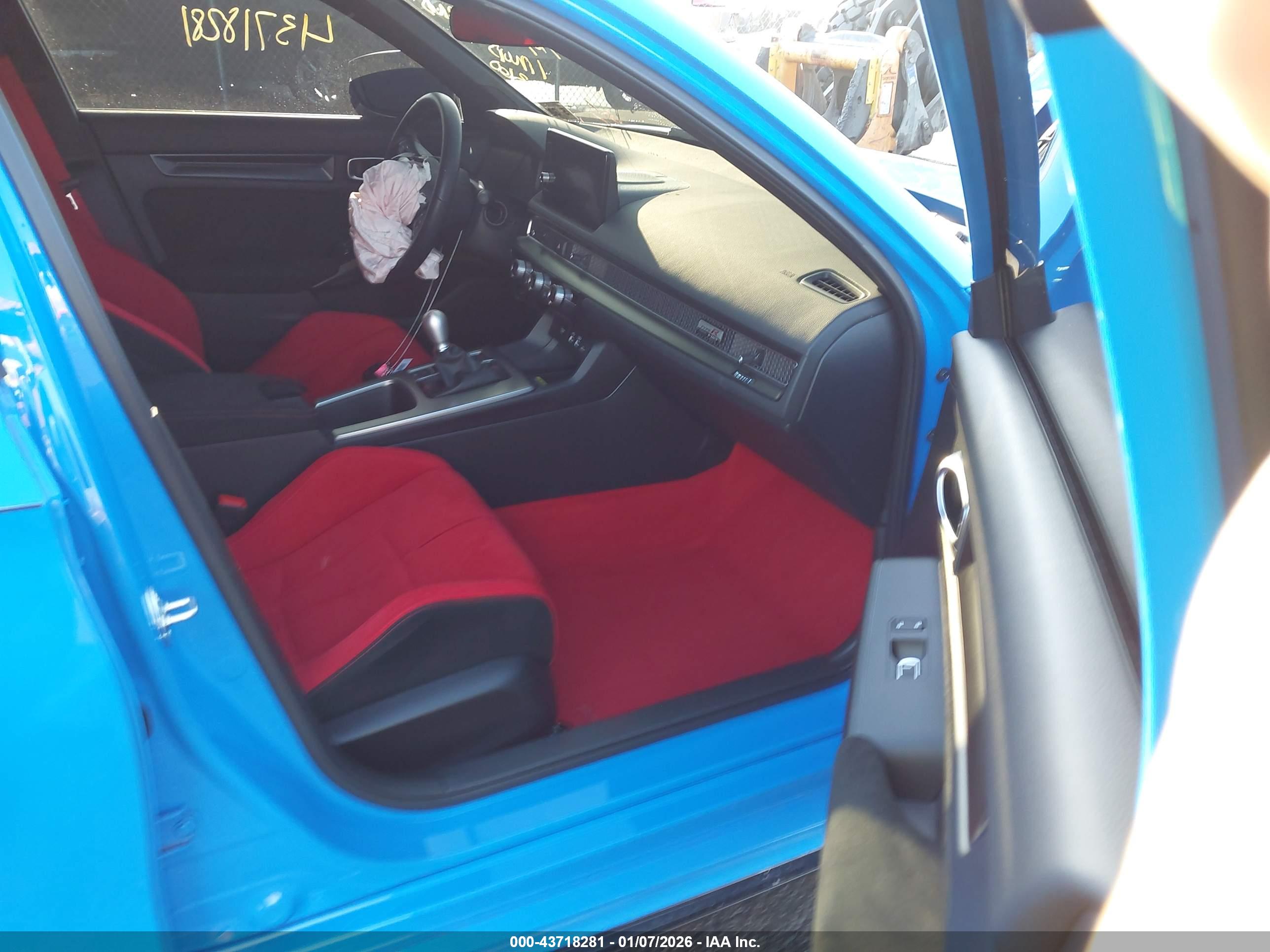 HONDA CIVIC image 5