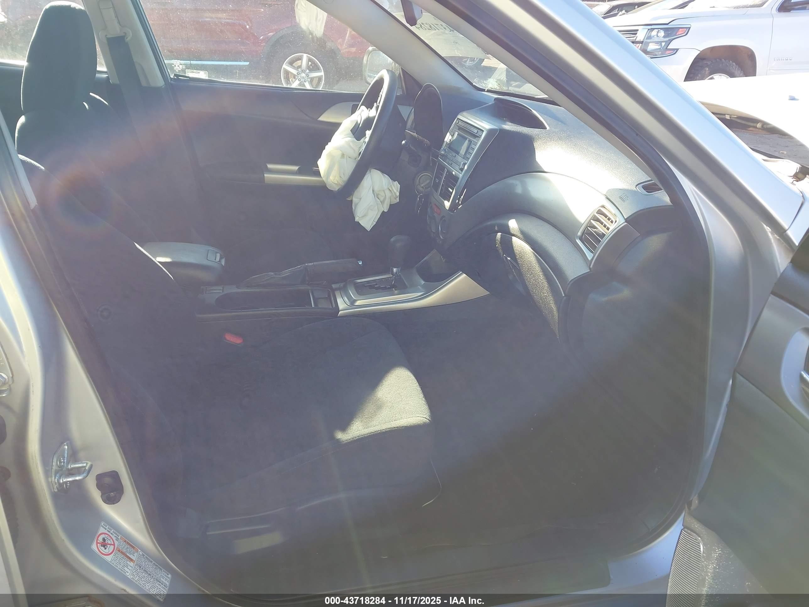 SUBARU IMPREZA image 5